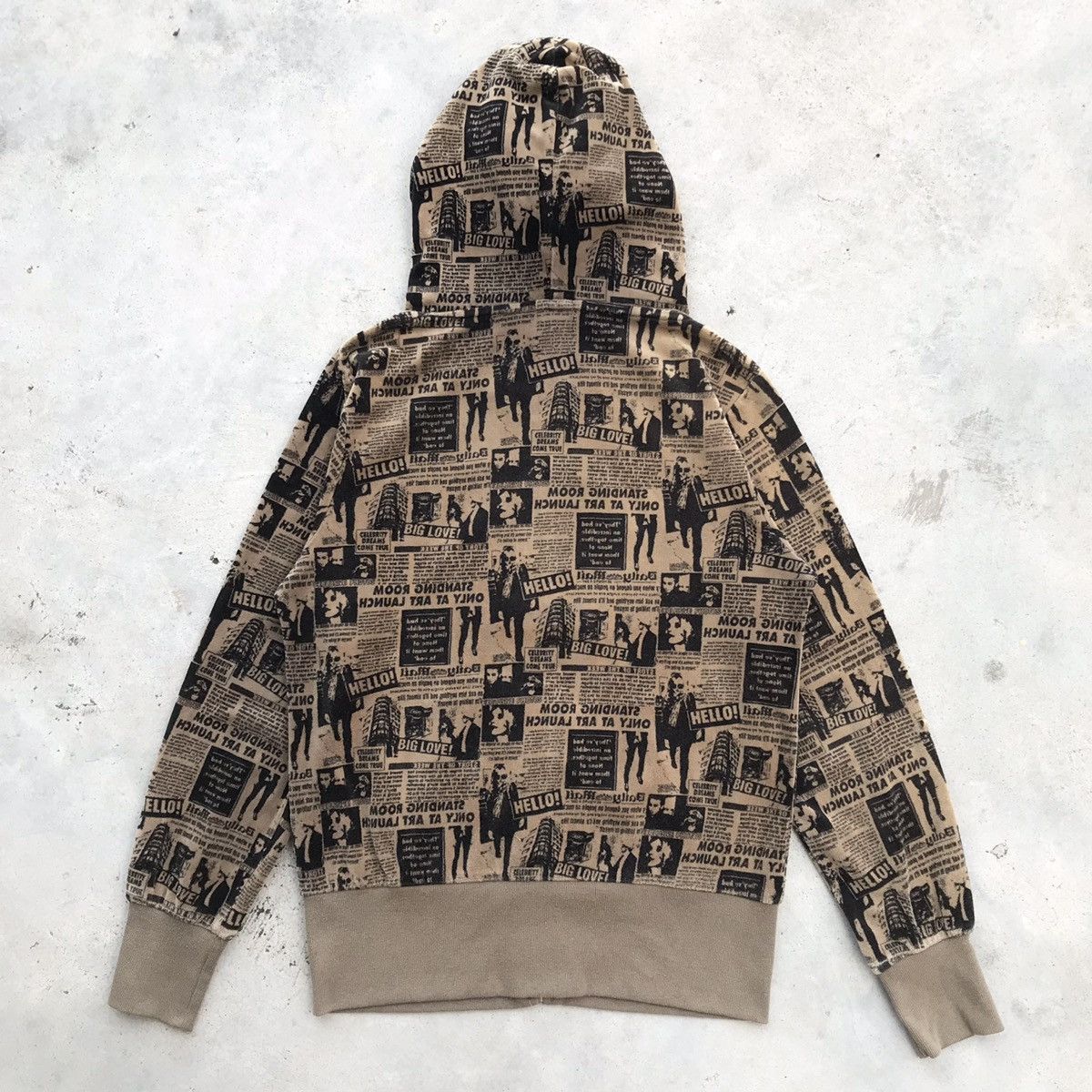 Hysteric Glamour 2000's Jevoudrais by Tinks " Standing Room " Hoodie Velvet Size L / US 10 / IT 46 - 2 Thumbnail