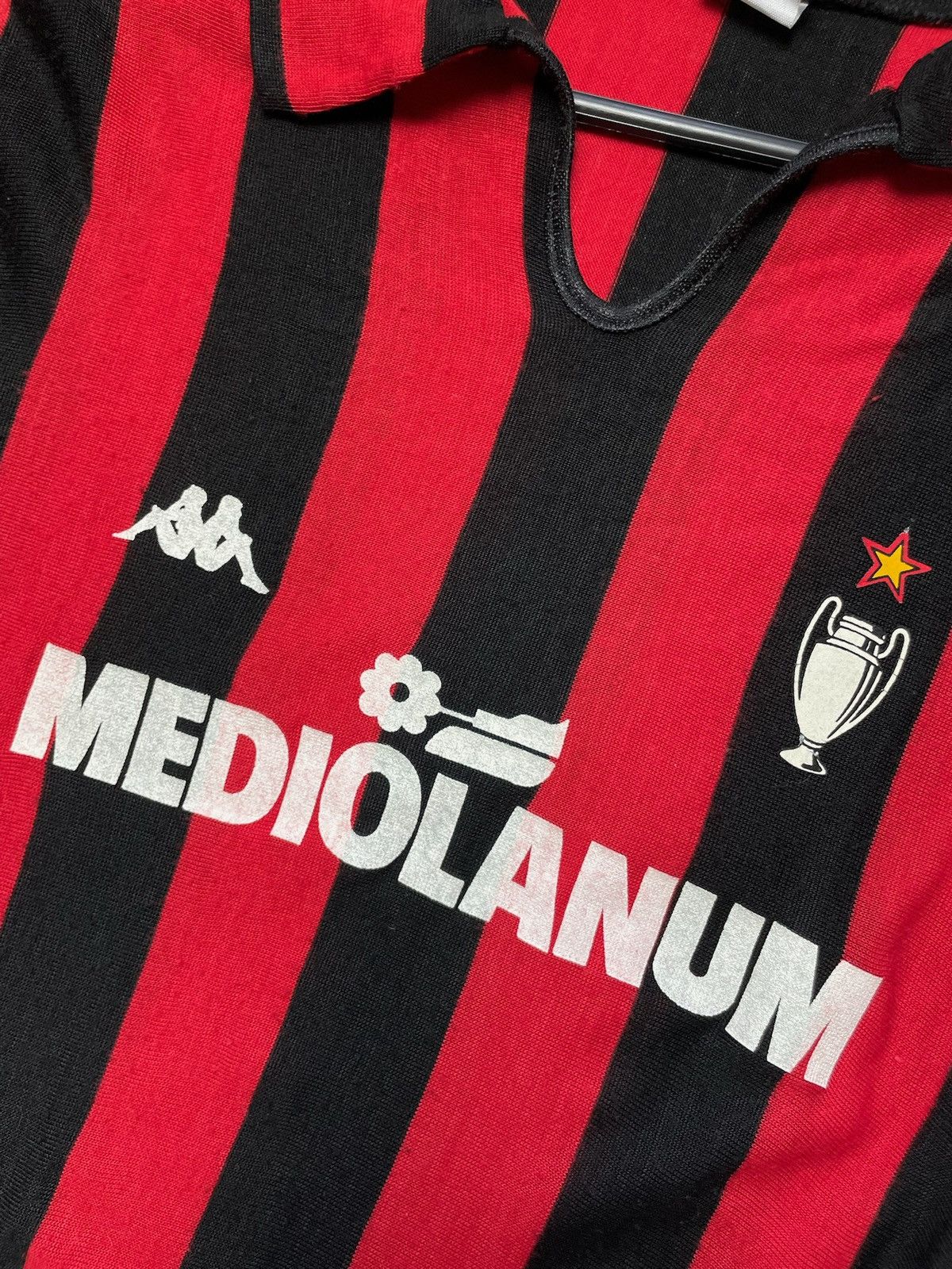 Vintage Vintage AC Milan soccer long sleeve size L/XL Mediolanum Size US L / EU 52-54 / 3 - 3 Thumbnail