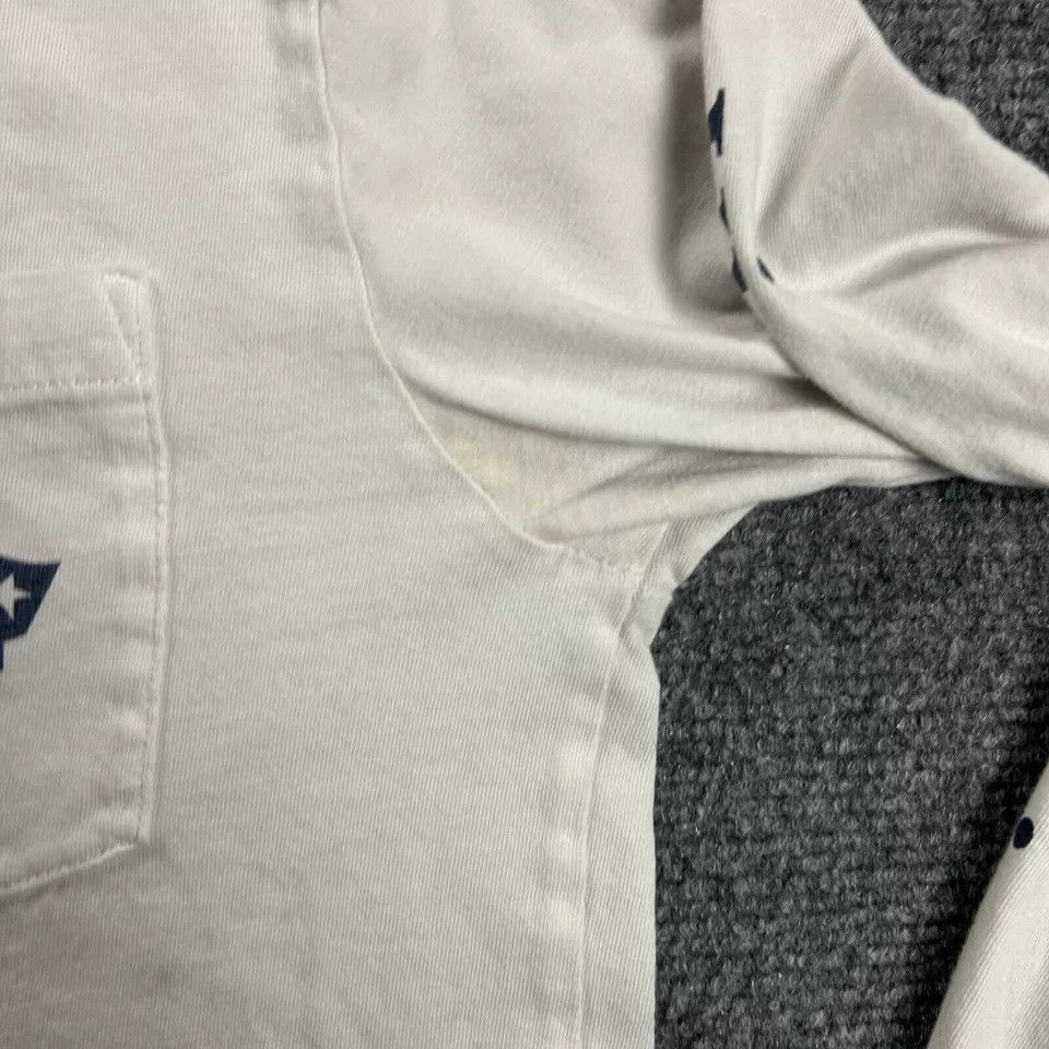 Vineyard Vines Vineyard Vines Shirt Mens XS Crew Neck New England Patriots Size US XS / EU 42 / 0 - 4 Thumbnail