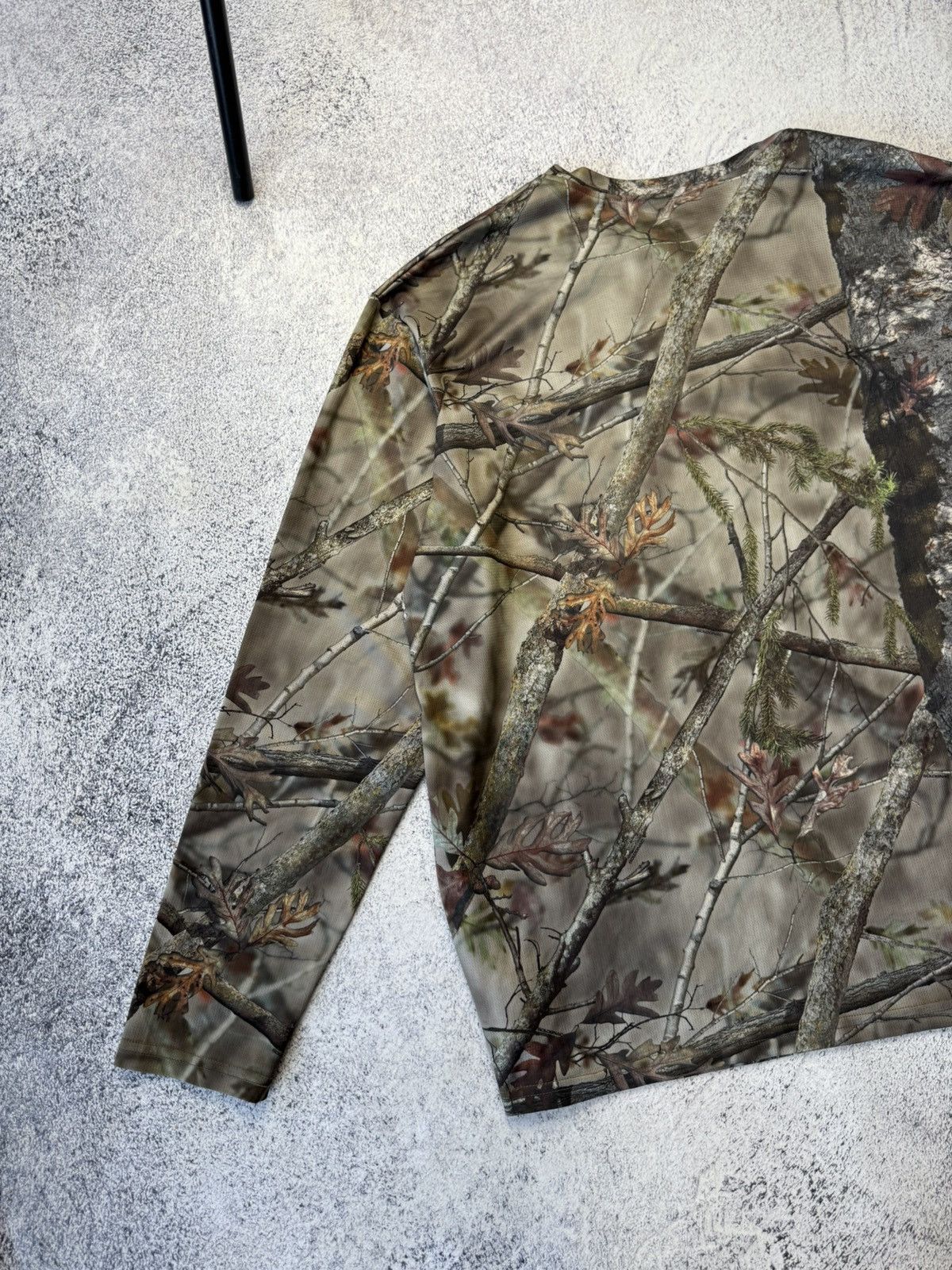 Realtree Vintage 90s Thrashed Realtree Longsleeve USA Size US XL / EU 56 / 4 - 19 Thumbnail