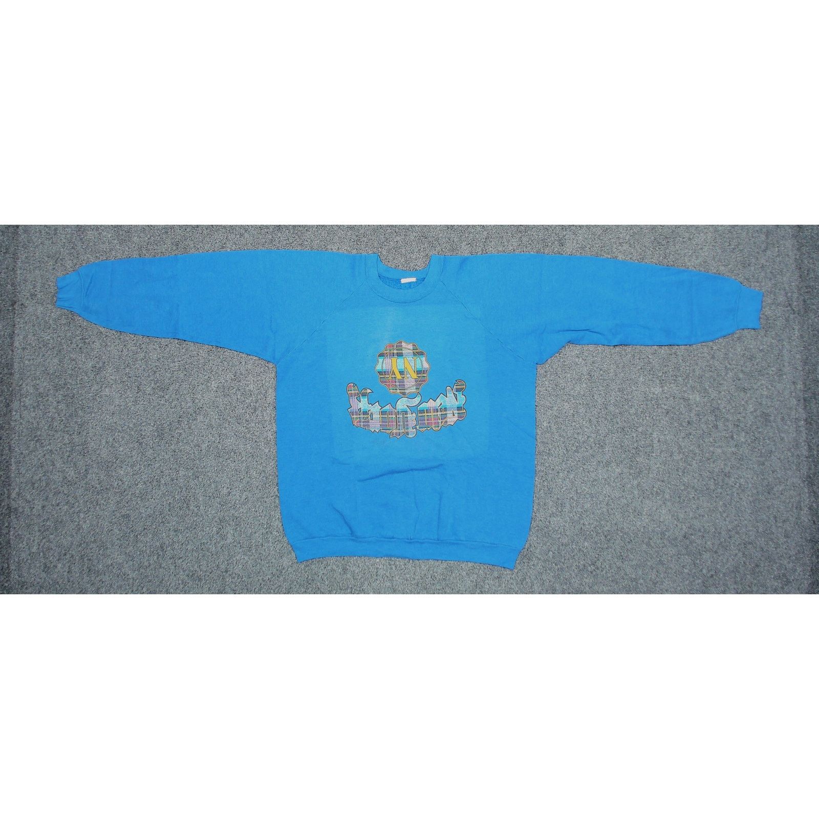 Vintage Vintage 80s Faded Blue NY Upside Down Error Sweatshirt Size US L / EU 52-54 / 3 - 5 Thumbnail
