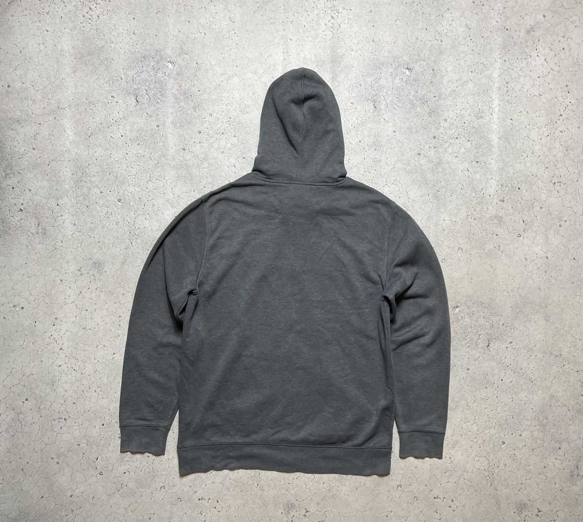 Oakley Vintage Oakley Big Logo Y2K Full Zip Hoodie Size US L / EU 52-54 / 3 - 2 Thumbnail