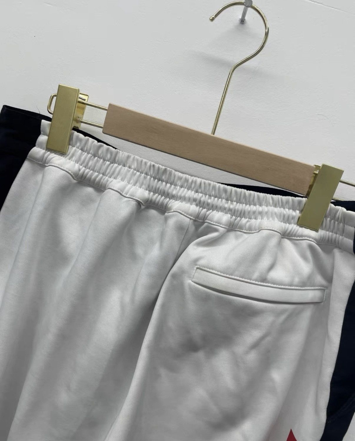 Burberry Burberry Letter Logo Sweatpants K12 Size US 36 / EU 52 - 2 Thumbnail