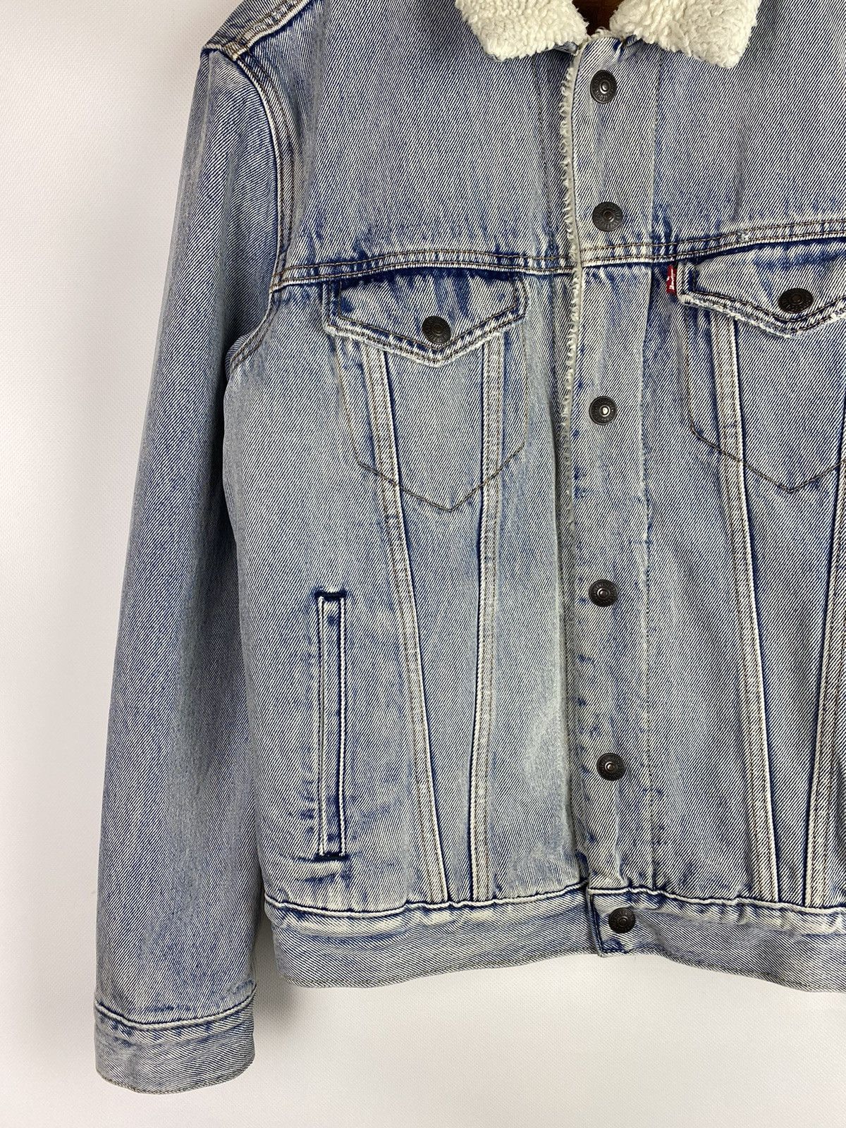 Levi's Levis Premium men’s Sherpa lined trucker jacket size S Size US S / EU 44-46 / 1 - 7 Thumbnail