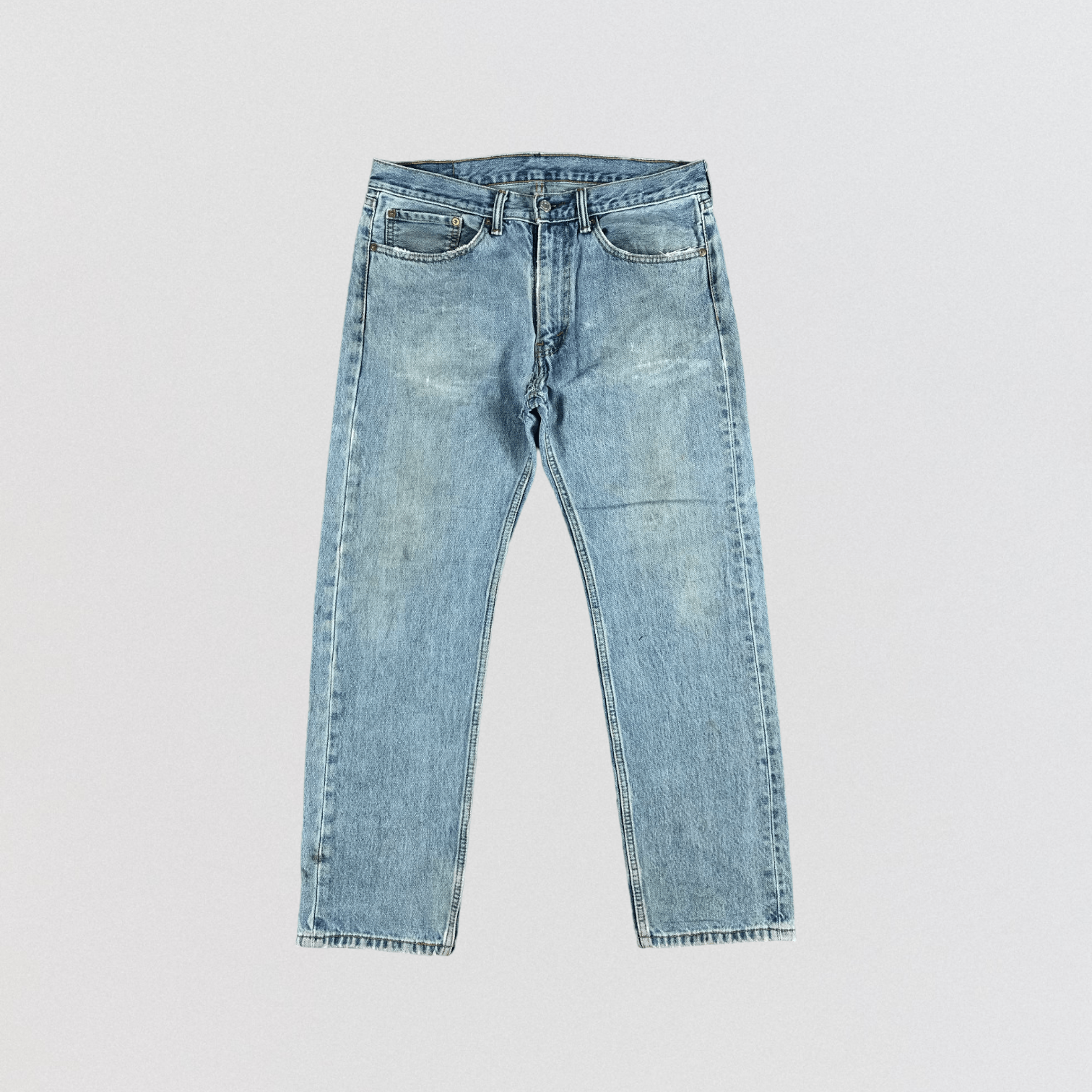 Levi's × Vintage Vintage Light Wash Levis 505 Jeans-JM2562 Size US 35 - 1 Thumbnail