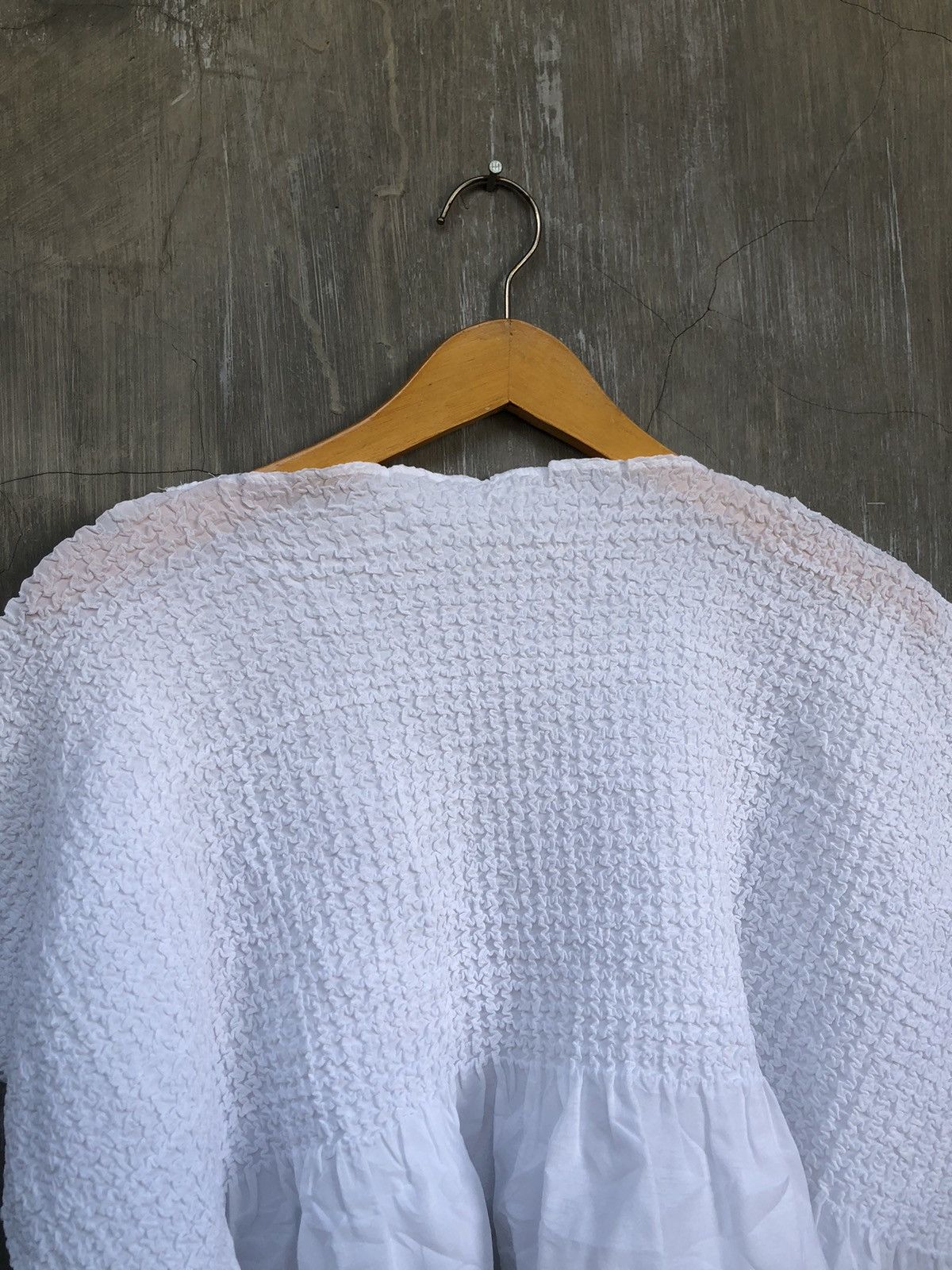 Issey Miyake × Japanese Brand × Pleats Please Issey Miyake Issey Miyake Crop Top Pleats Size M / US 6-8 / IT 42-44 - 3 Thumbnail