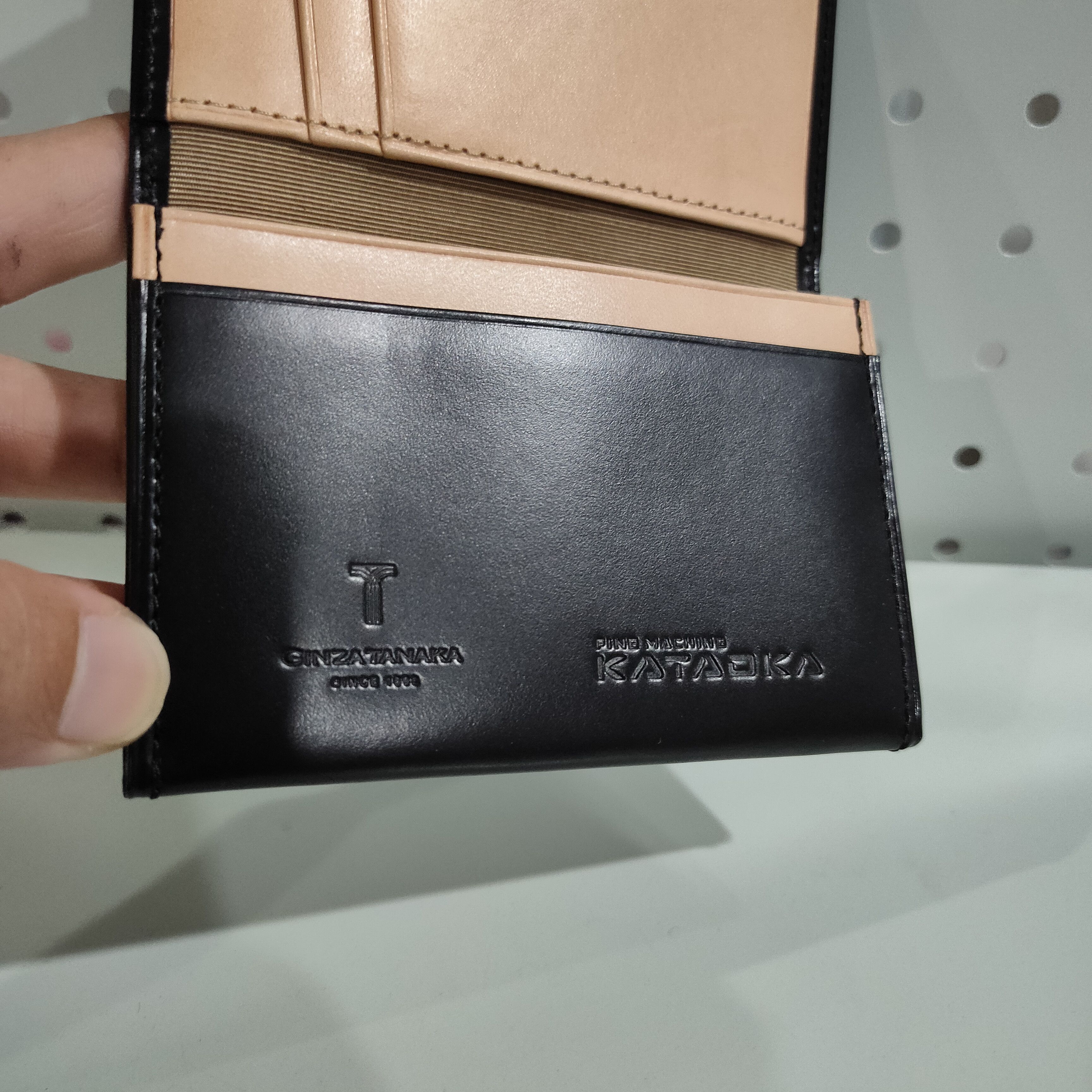 Japanese Brand 🔥Ginza Tanaka Japanese leather credit card holders Size ONE SIZE - 3 Thumbnail