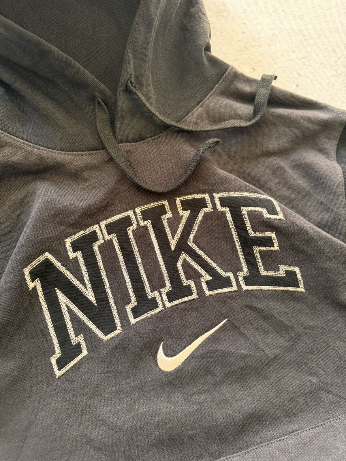 Nike × Vintage NIKE VINTAGE CENTER LOGO OVERSIZE BOXY HOODIE Size US S / EU 44-46 / 1 - 4 Thumbnail