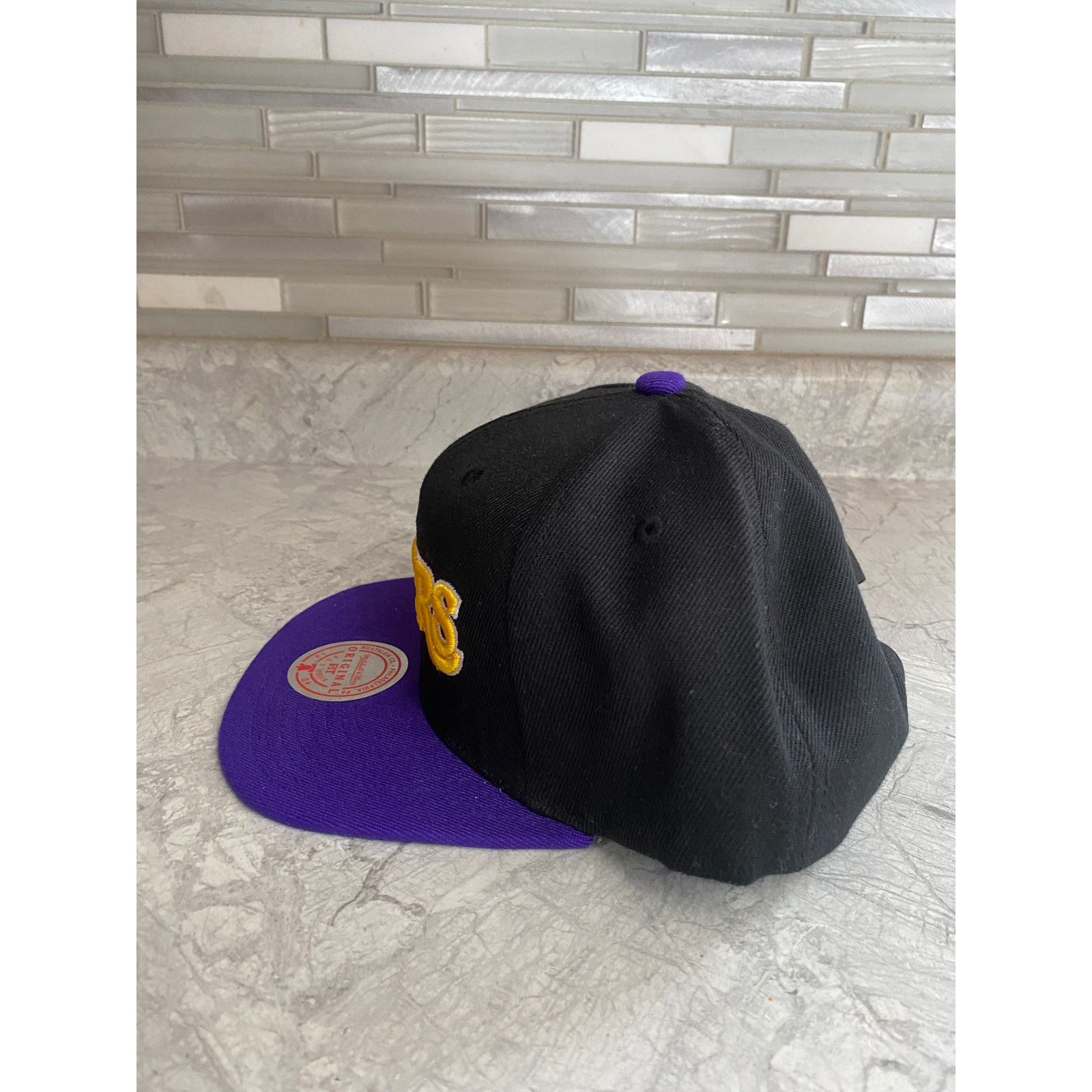 Mitchell & Ness NWOT LA Lakers Mitchell & Ness Snapback Hat Size ONE SIZE - 4 Thumbnail