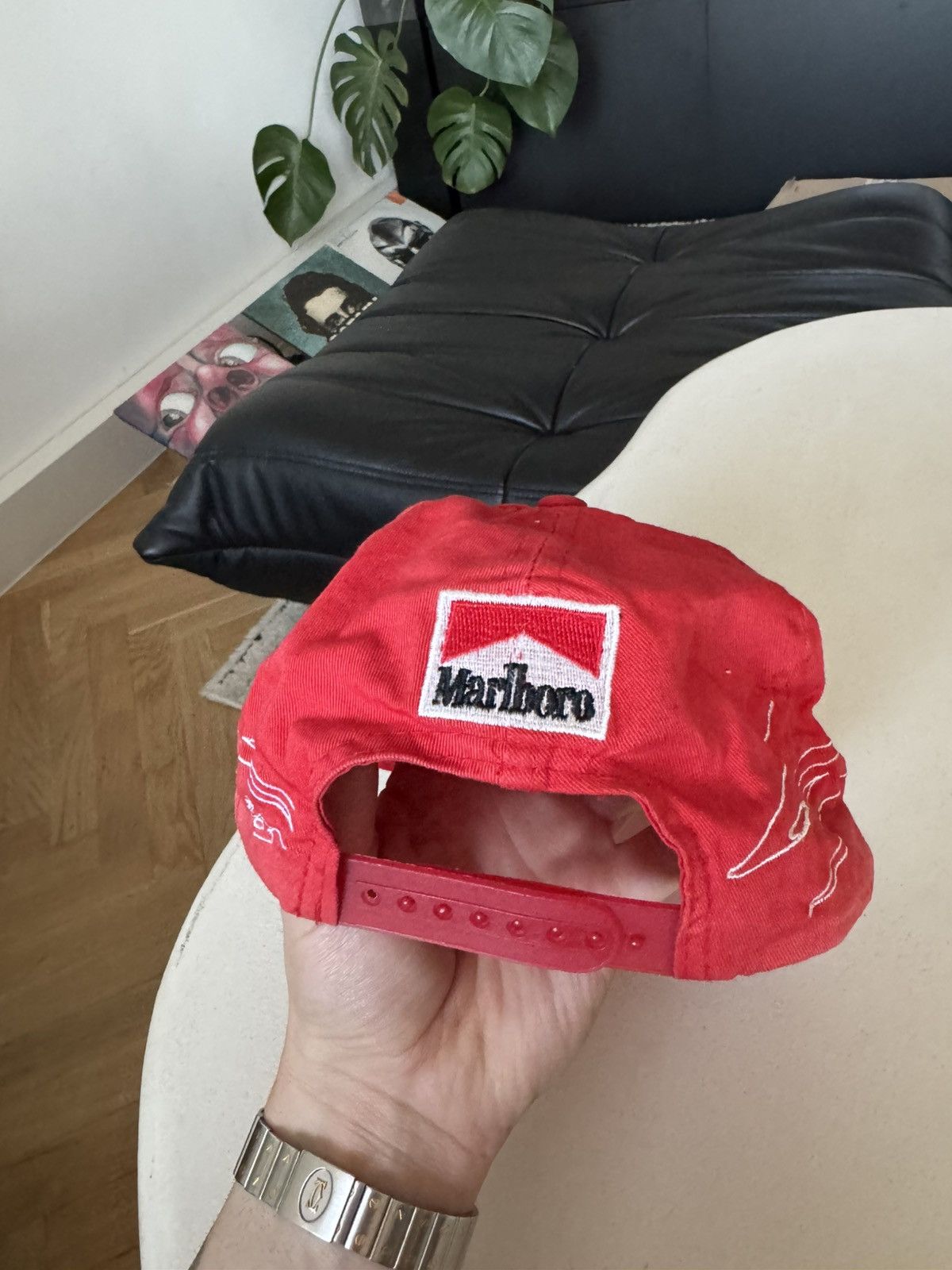 Marlboro Marlboro Vintage Red Classic Logo Dad Hat Ferrari Hype Rare Size ONE SIZE - 3 Thumbnail