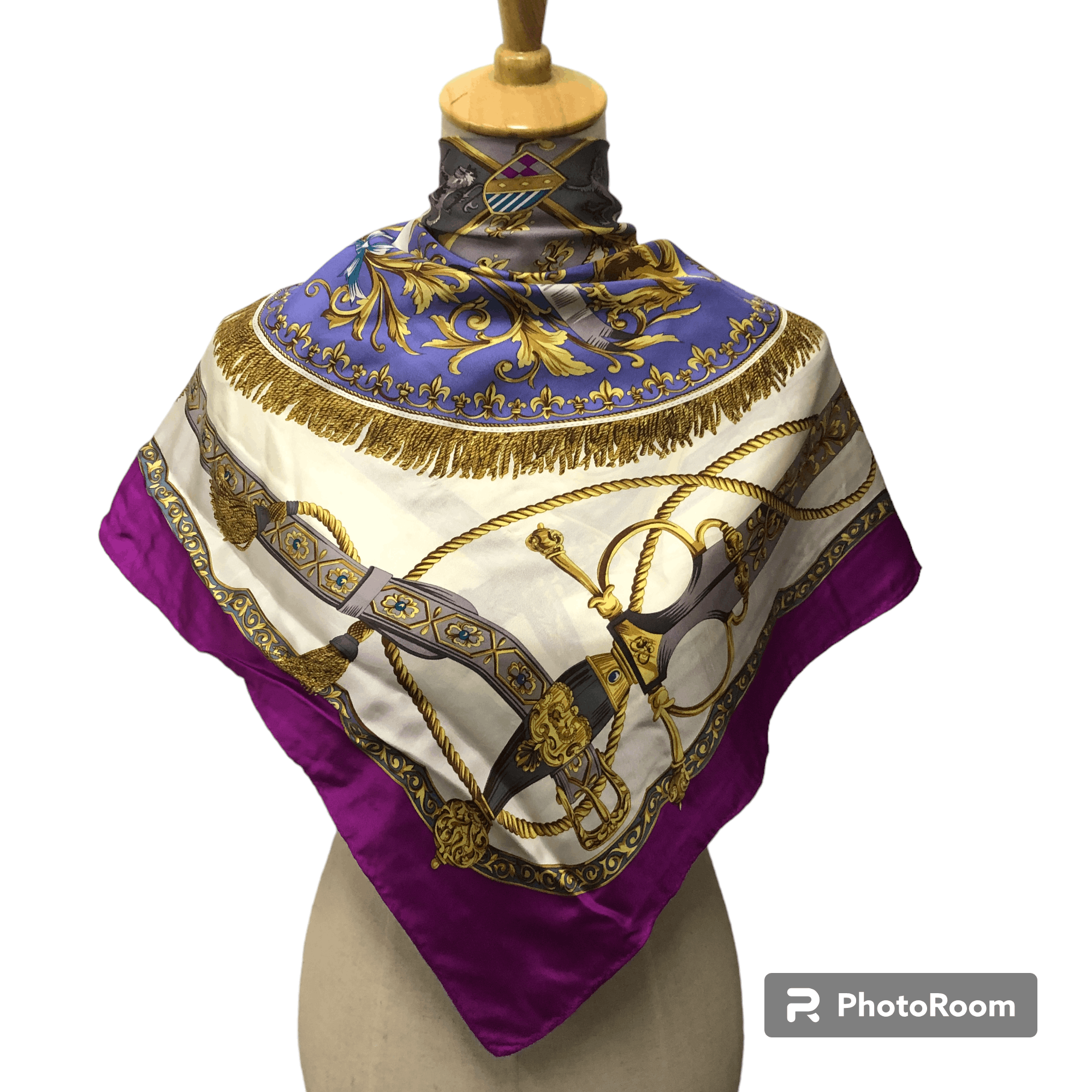 Unknown Coat of Arms Luxury Silk Scarf M1041