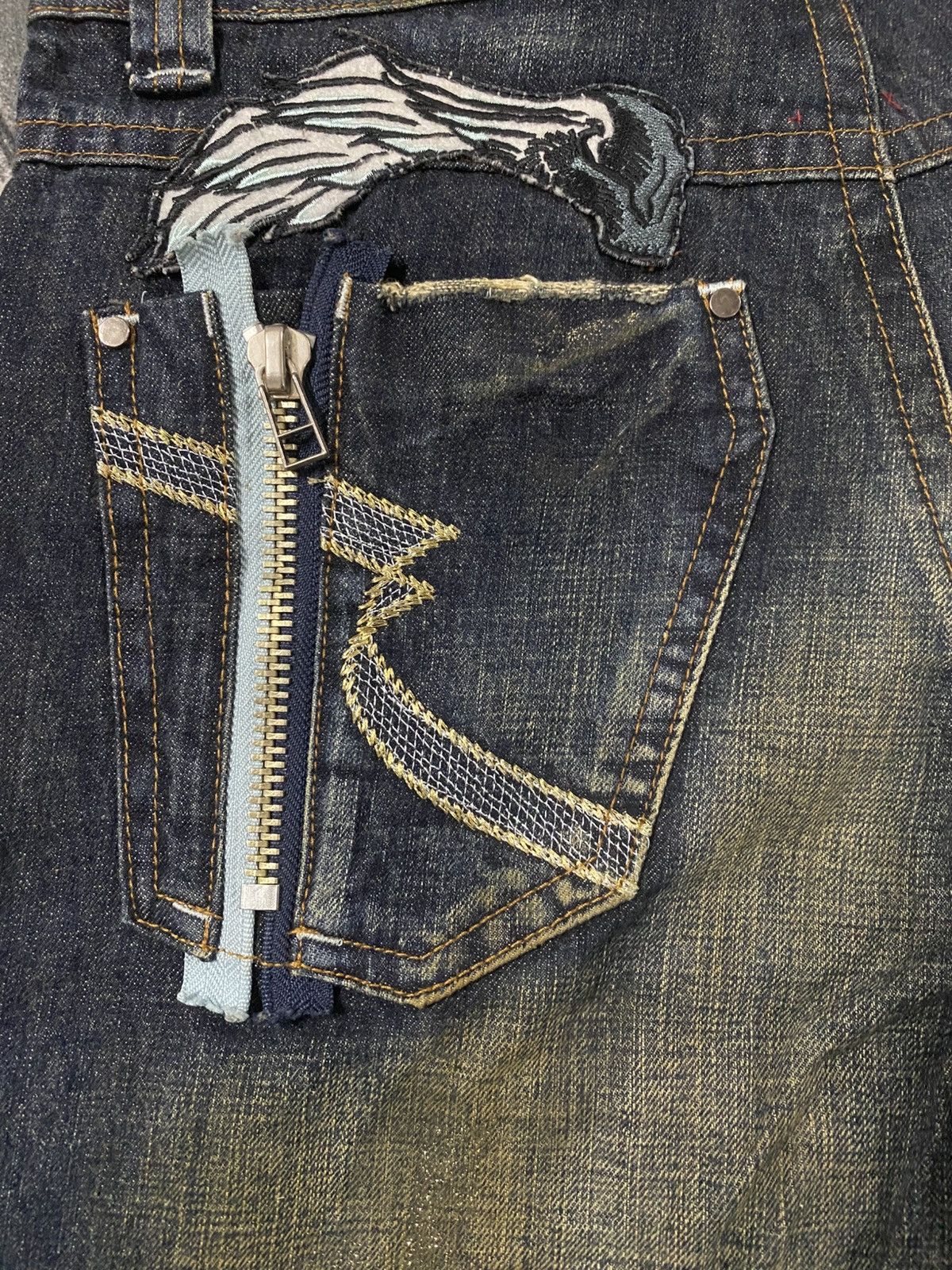 Japanese Brand Semantic Design Nicely Faded Zipper Back Pocket Jeans Size US 34 / EU 50 - 6 Thumbnail