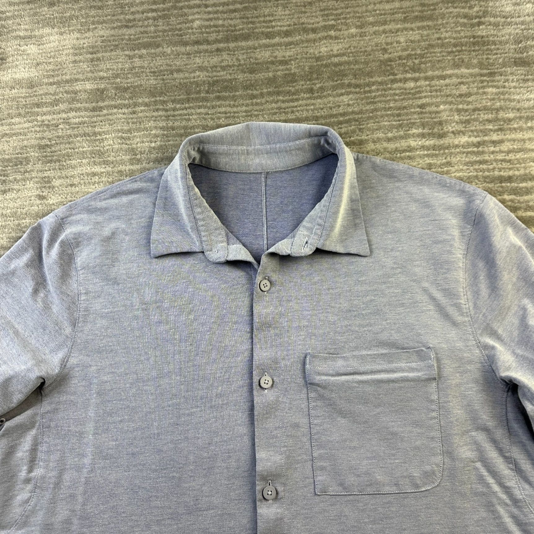 Lululemon Lululemon Shirt Mens Medium Blue Button Up Short Sleeve Career Top Size US M / EU 48-50 / 2 - 3 Thumbnail