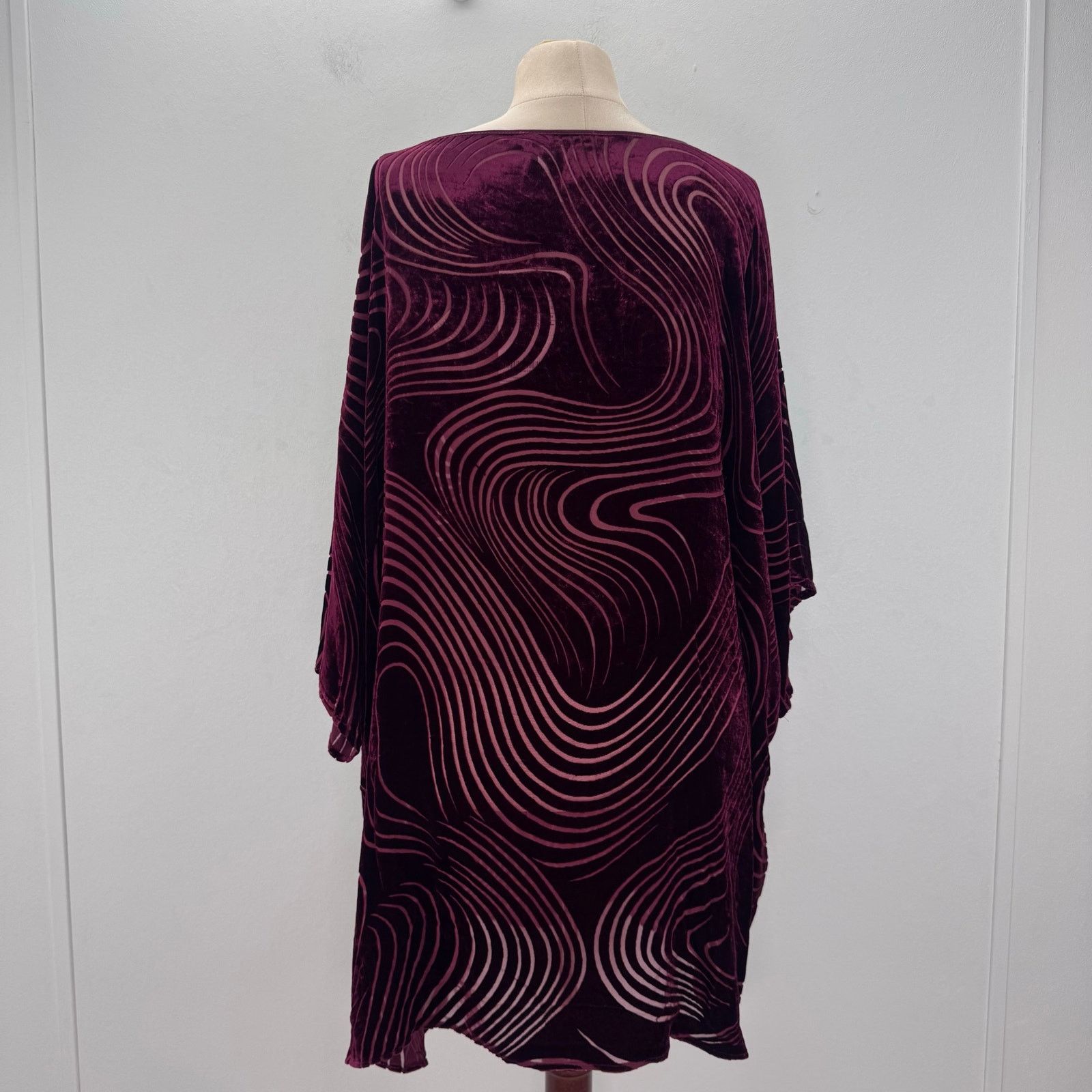 Marina Rinaldi Marina Rinaldi Festival Silk Blend Tunic Blouse Red Velvet Size 4XL / US 24-26 - 4 Thumbnail