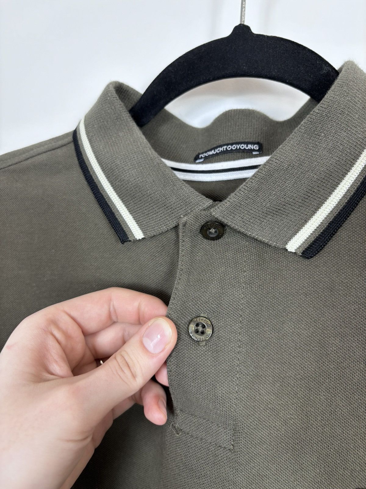 Weekend Offender Weekend Offender Men’s Khaki Long Sleeve Polo Shirt Size US S / EU 44-46 / 1 - 13 Thumbnail