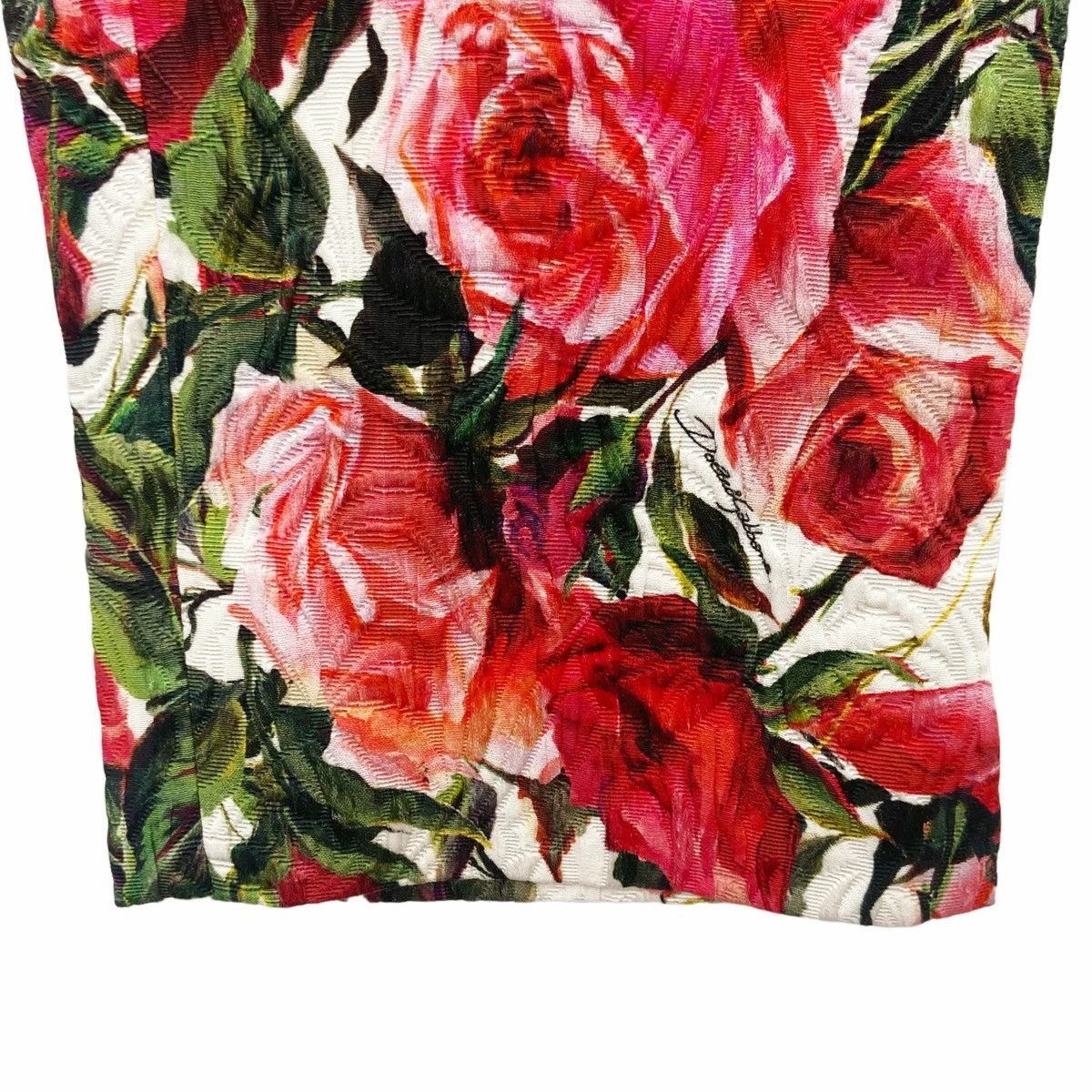 Dolce & Gabbana Dolce&Gabbana Red Embossed Rose Pants K26WX Size 27" / US 4 / IT 40 - 4 Thumbnail