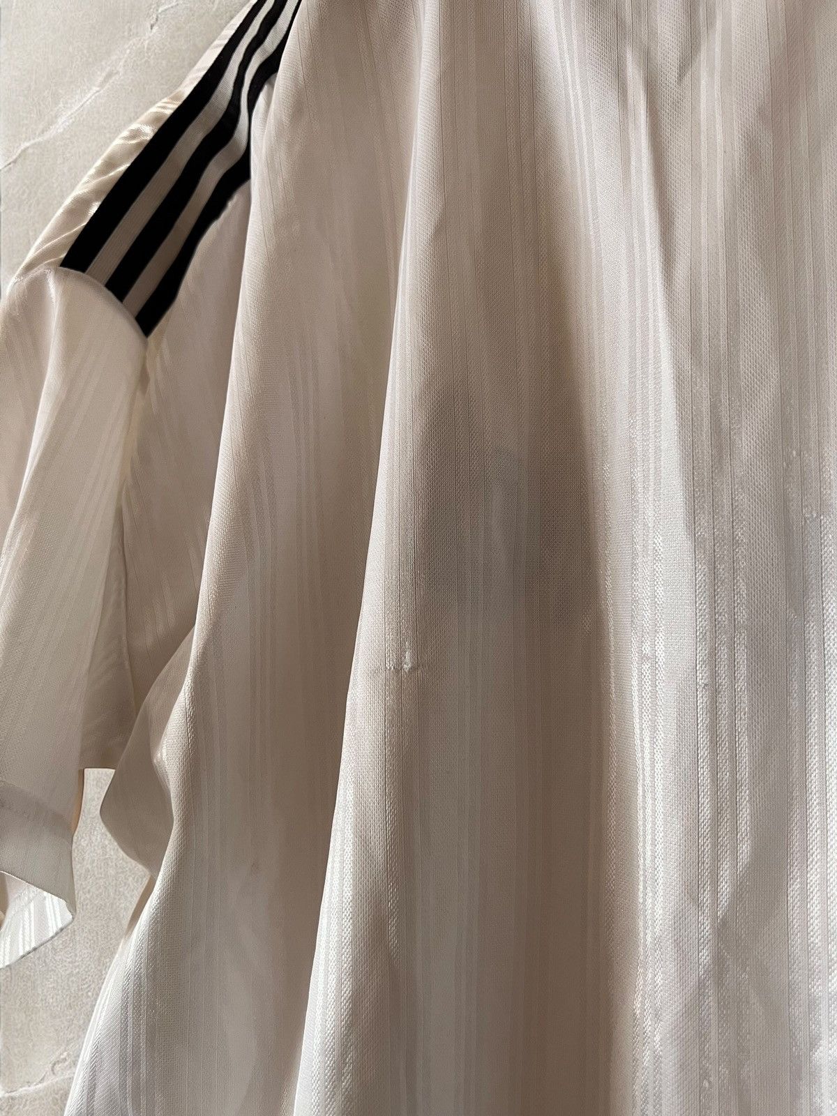 Adidas × Vintage Adidas 90s Vintage Velour Logo striped Jersey tee T shirt Size US XL / EU 56 / 4 - 8 Thumbnail