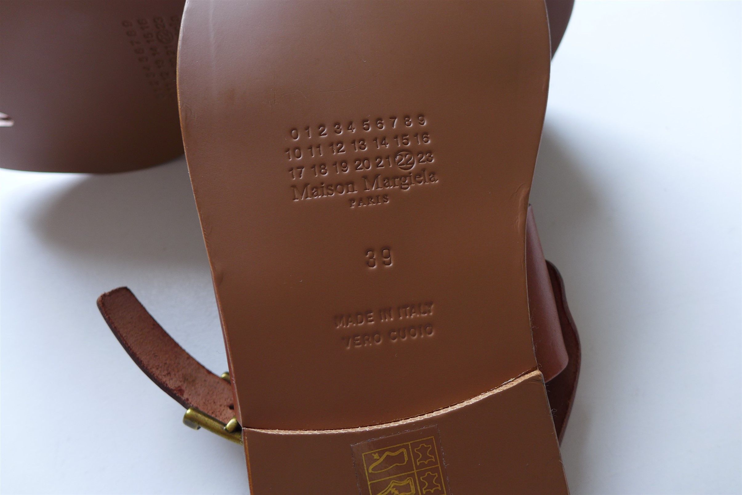 Maison Margiela *Size 39* Margiela Tabi Sandals - Brown Calf Leather Size US 6 / IT 36 - 19 Thumbnail