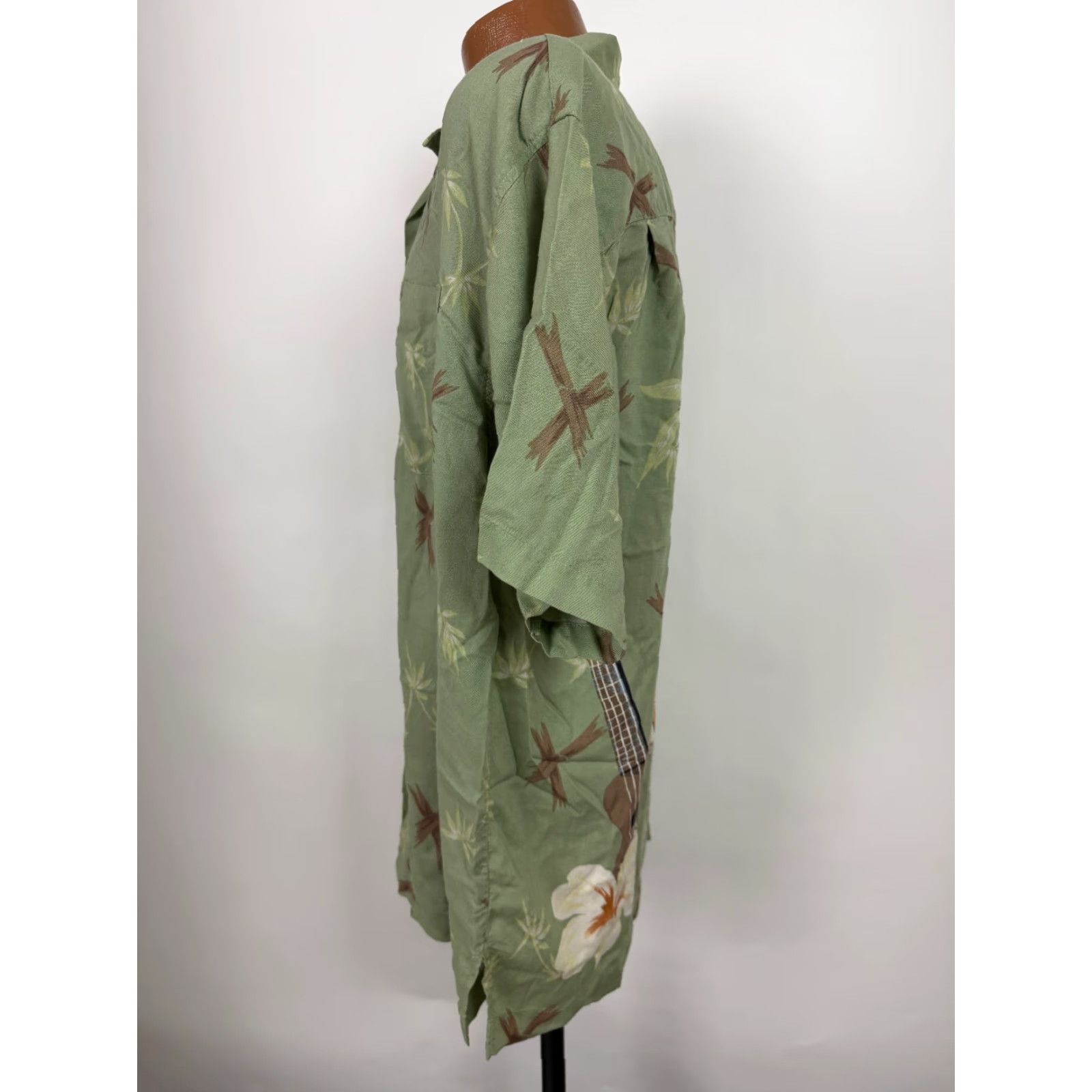 Vintage VINTAGE Utility Shirt Mens Large Green 90s Beach Hawaiian Button-Up Rayon Size US L / EU 52-54 / 3 - 5 Thumbnail