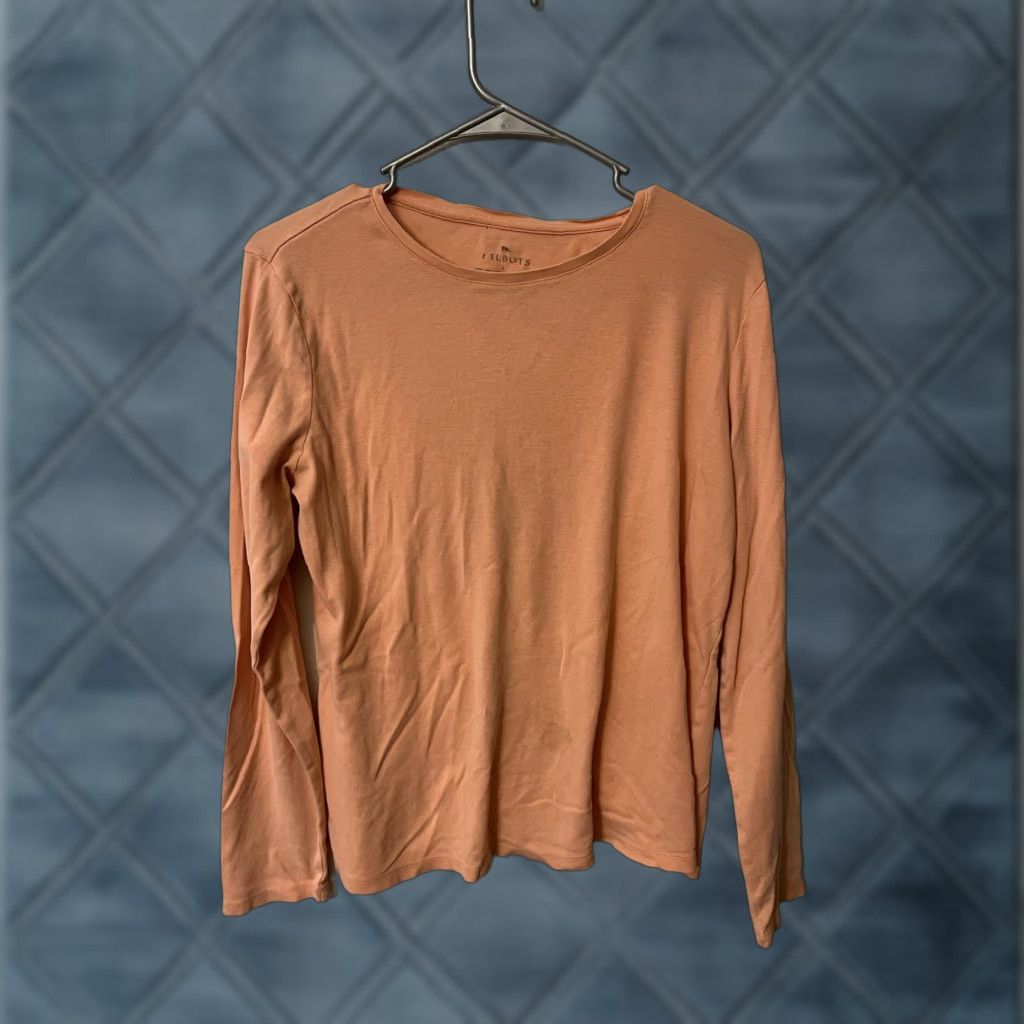 Talbots Talbots T-Shirt Women's Large Orange Solid Round Neck Long Sleeve Size L / US 10 / IT 46 - 1 Thumbnail