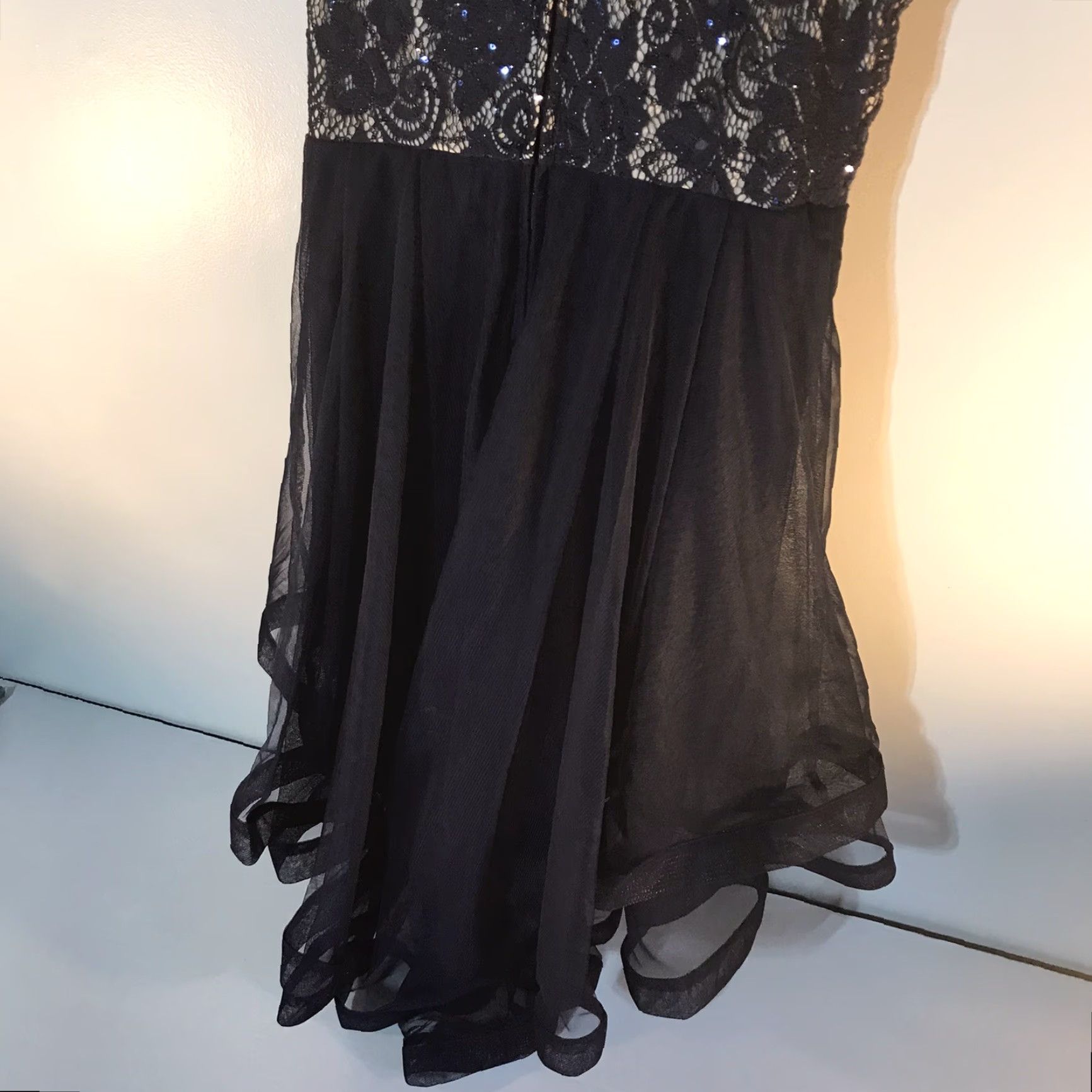 Vintage Speechless Navy Lace Sequin Midi Dress with Tulle Ruffle Skirt Womens Size 11 Formal Size L / US 10 / IT 46 - 7 Thumbnail