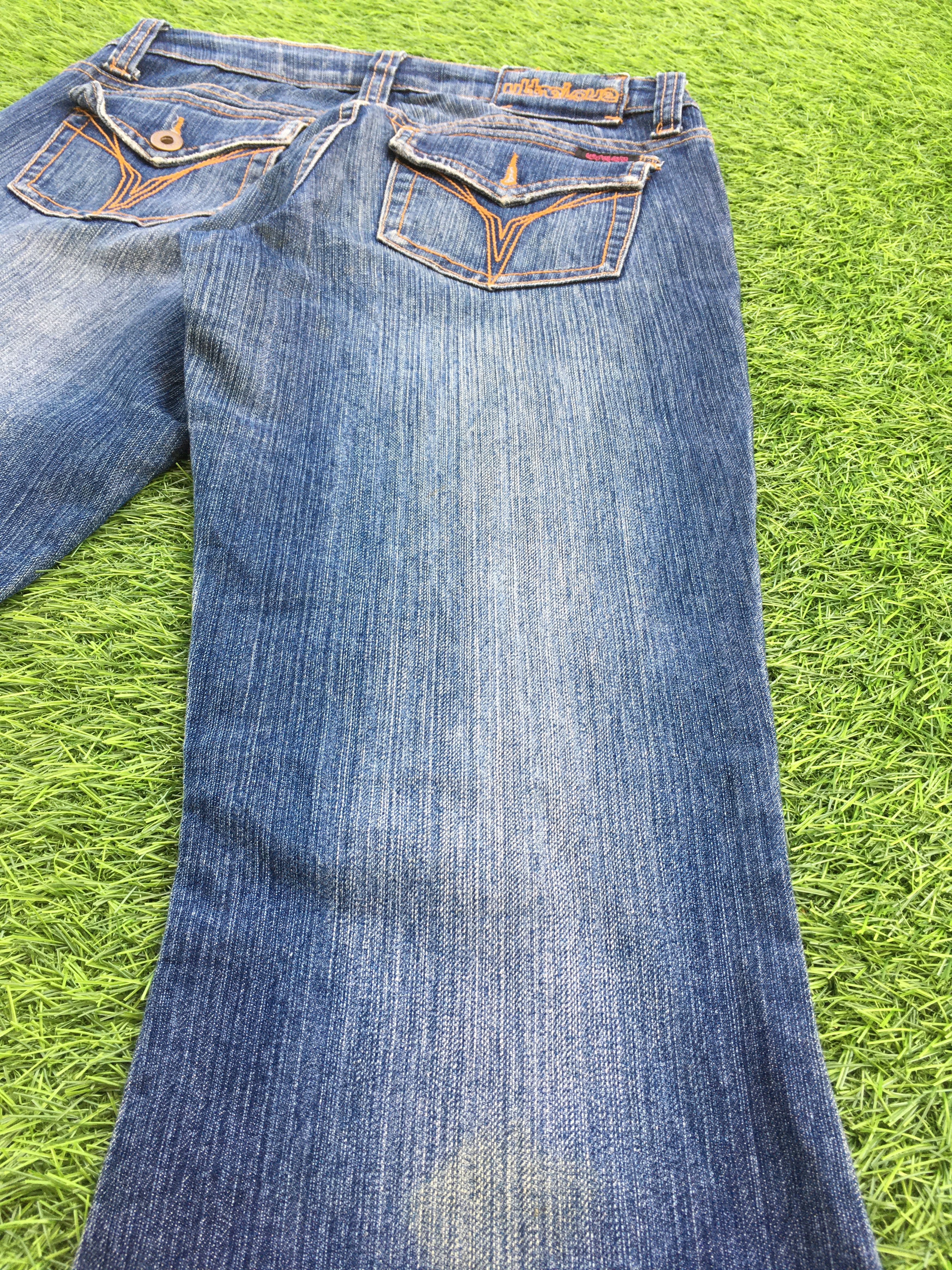 Japanese Brand Japanese Low Rise Boot Cut Jeans D-953 Size 26" / US 2 / IT 38 - 6 Thumbnail