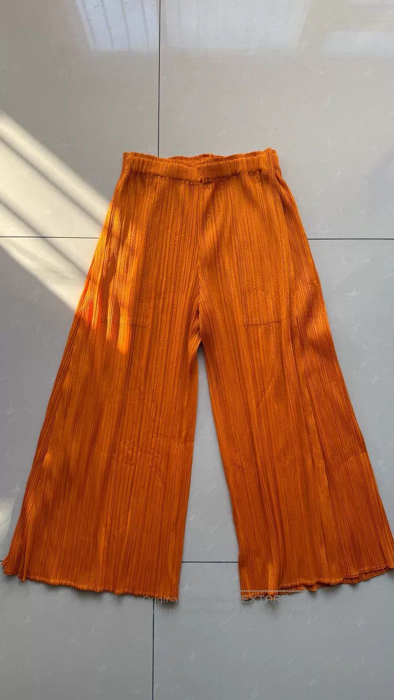 Issey Miyake Issey Miyake Small wide-leg pants Size 25" / US 0 / IT 36 - 2 Thumbnail