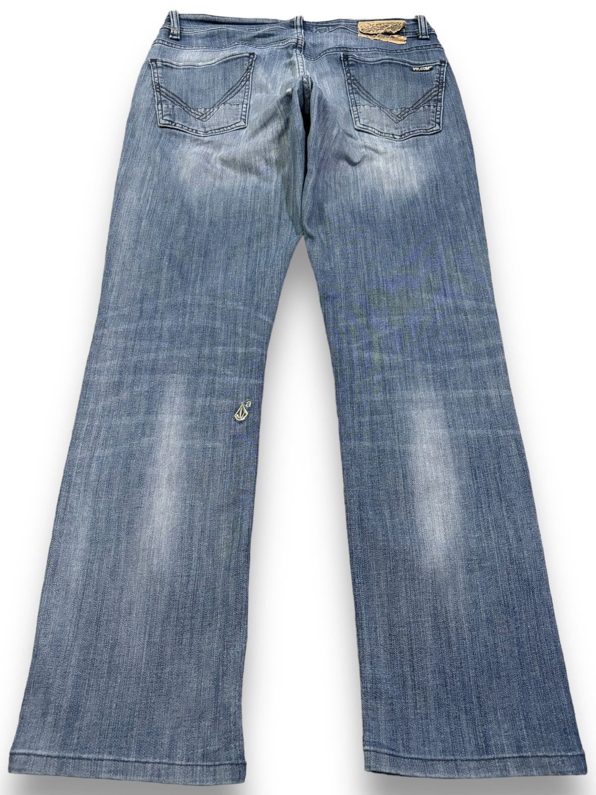 Volcom Vintage Volcom Small Logo Embroidered Regular Straight Jeans Size US 32 / EU 48 - 2 Thumbnail
