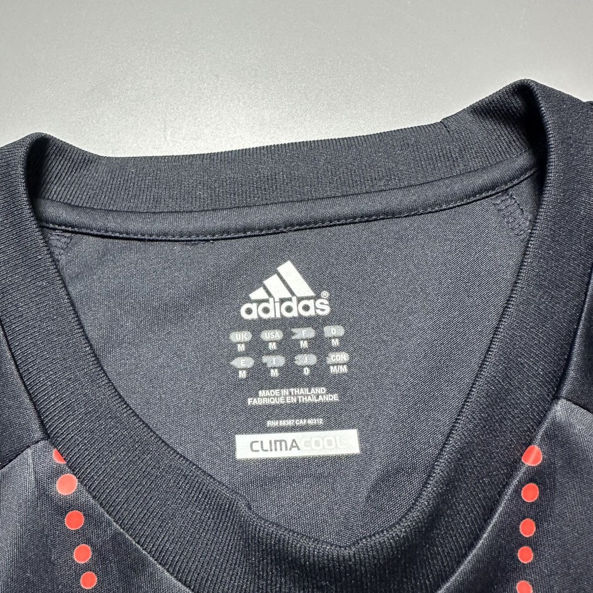 Vintage BAYERN ADIDAS 2012/2013 FOOTBALL THIRD JERSEY #71 ROBBERY Size US M / EU 48-50 / 2 - 6 Thumbnail