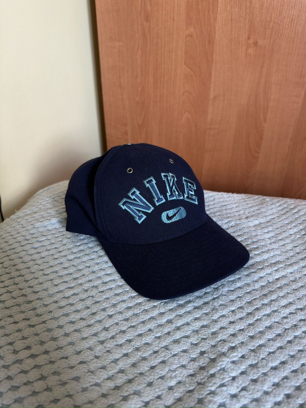 Nike Nike vintage cap big swoosh logo y2k streetwear Size ONE SIZE - 1 Thumbnail