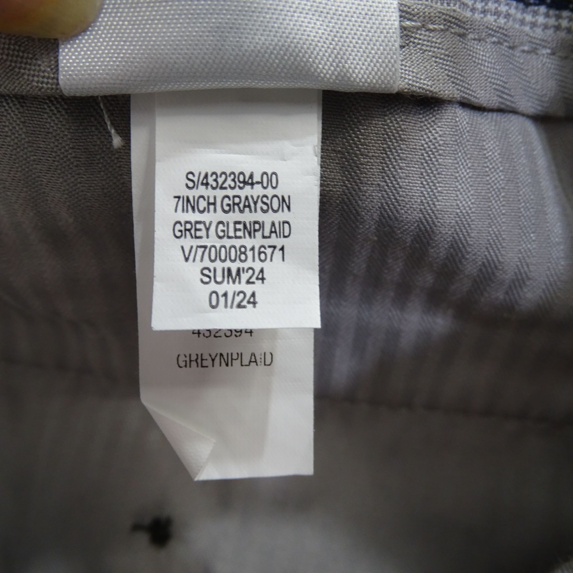 Banana Republic Banana Republic Grayson Grey Glen Plaid Shorts Men Size 33 Size US 33 - 7 Thumbnail