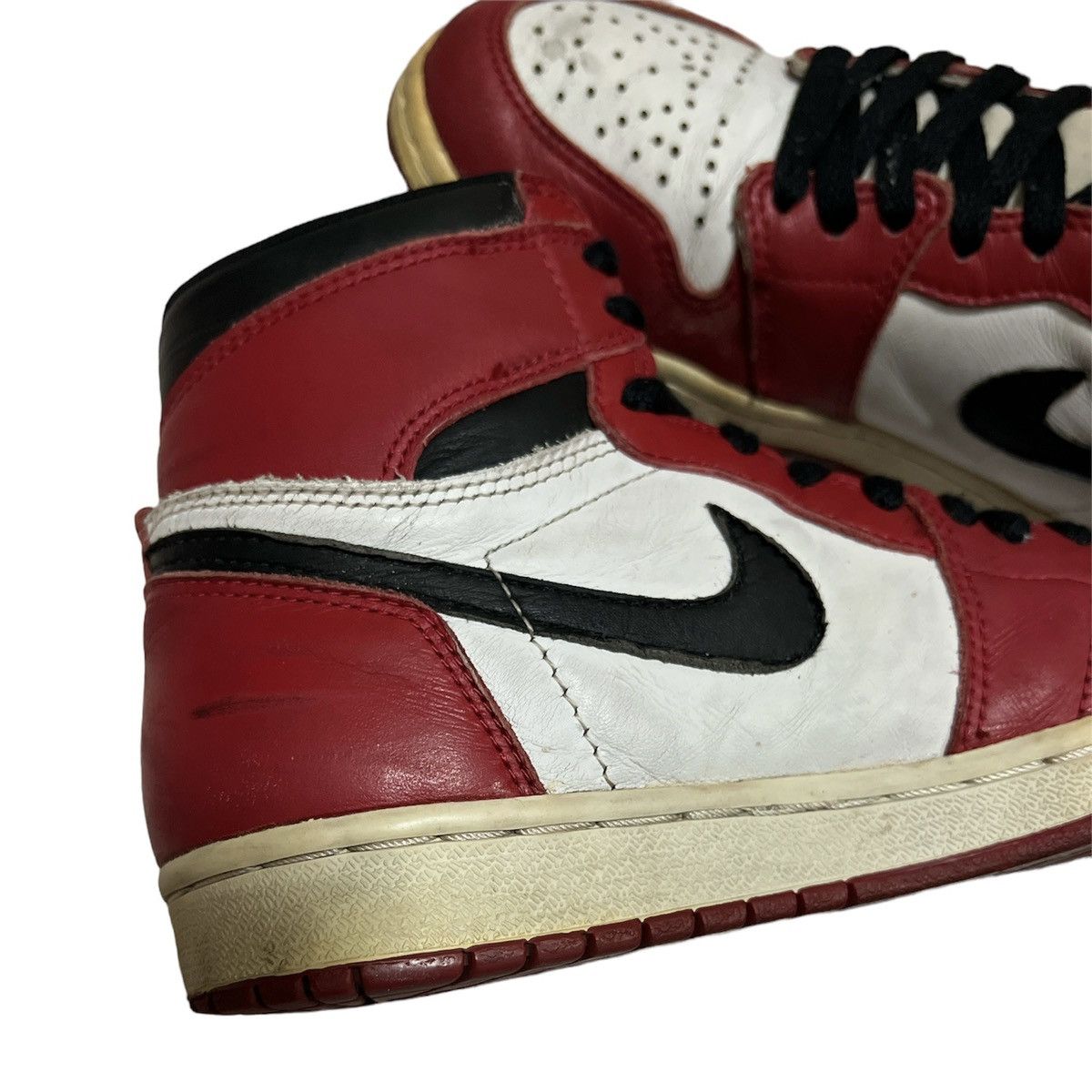 Jordan Brand Retro OG Nike Air Jordan 1 High Chicago 1994 Size US 7.5 / EU 40-41 - 15 Thumbnail