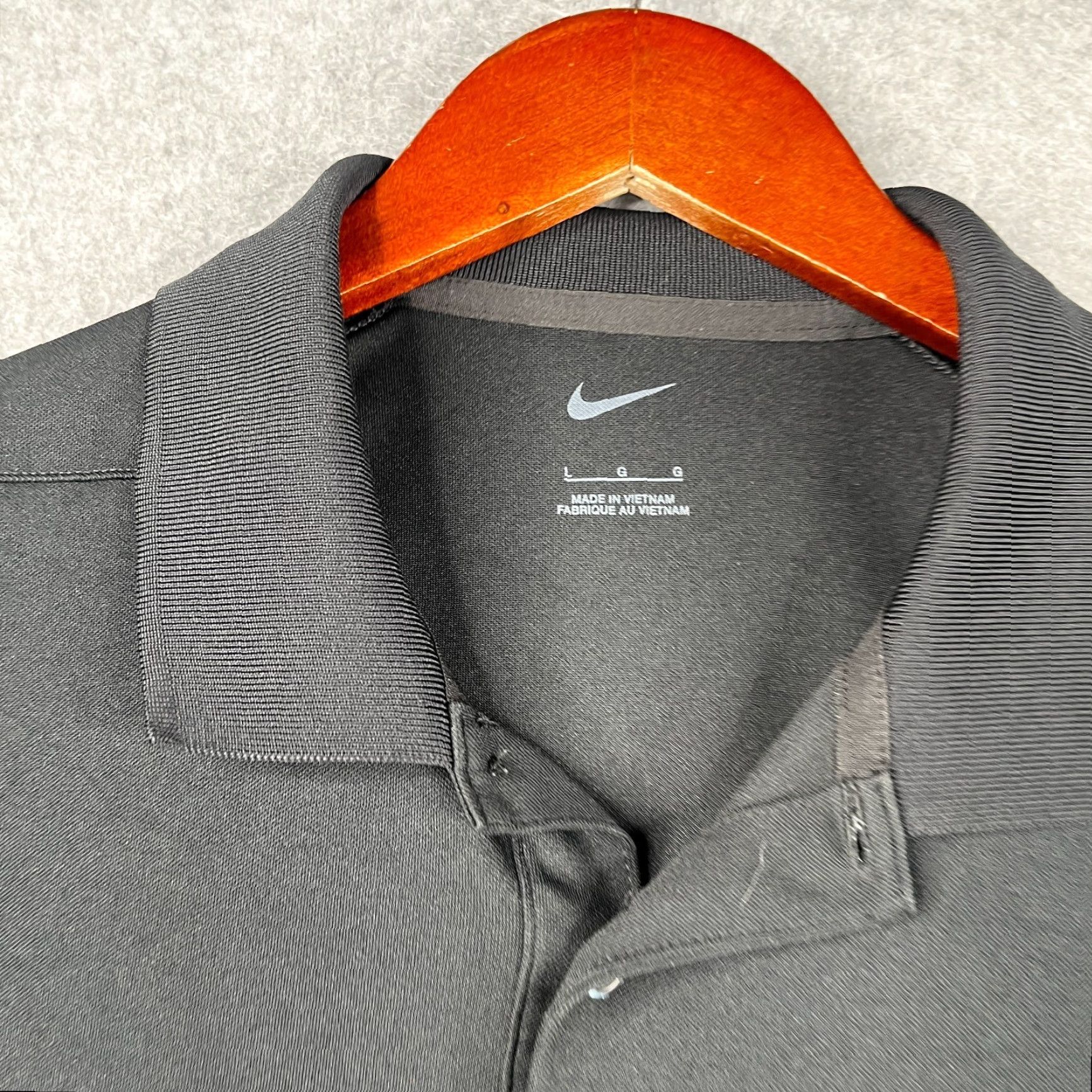 Nike Nike Polo Shirt Mens L Black Short Sleeve Lightweight Casual Workwear Polo with Swoosh Size US L / EU 52-54 / 3 - 4 Thumbnail