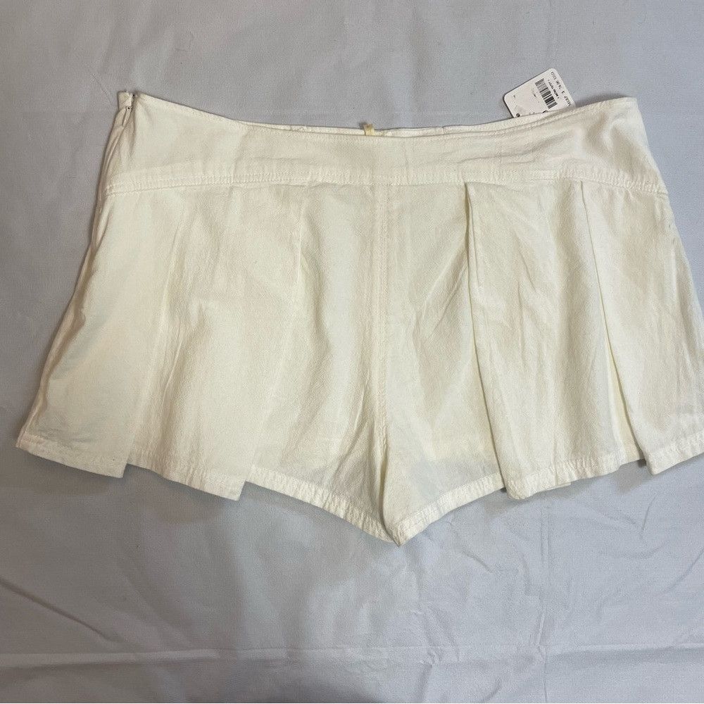 Free People NWT New $78 Free People Ivory Heartbreaker Pleated Mini Sko Size 32" / US 10 / IT 46 - 9 Thumbnail