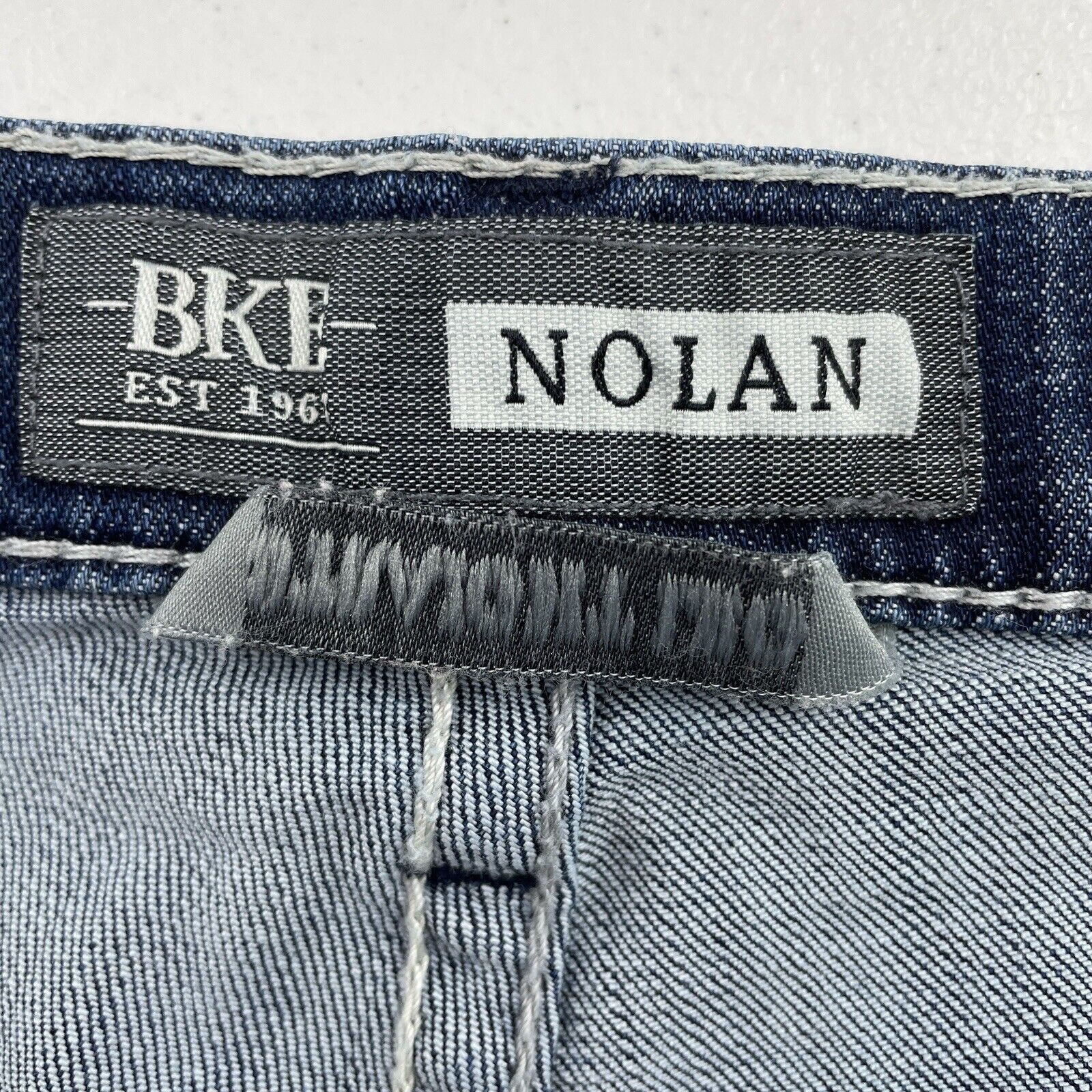 BKE BKE Nolan 36 Jeans Straight Buckle Painted Cross Distressed Size US 36 / EU 52 - 10 Thumbnail