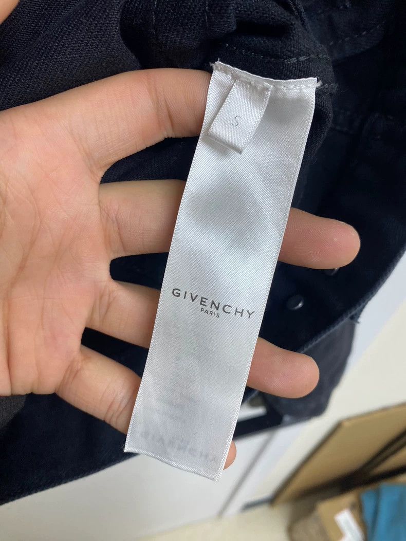 Givenchy Givenchy Black Minimalist Jacket Size US M / EU 48-50 / 2 - 4 Thumbnail