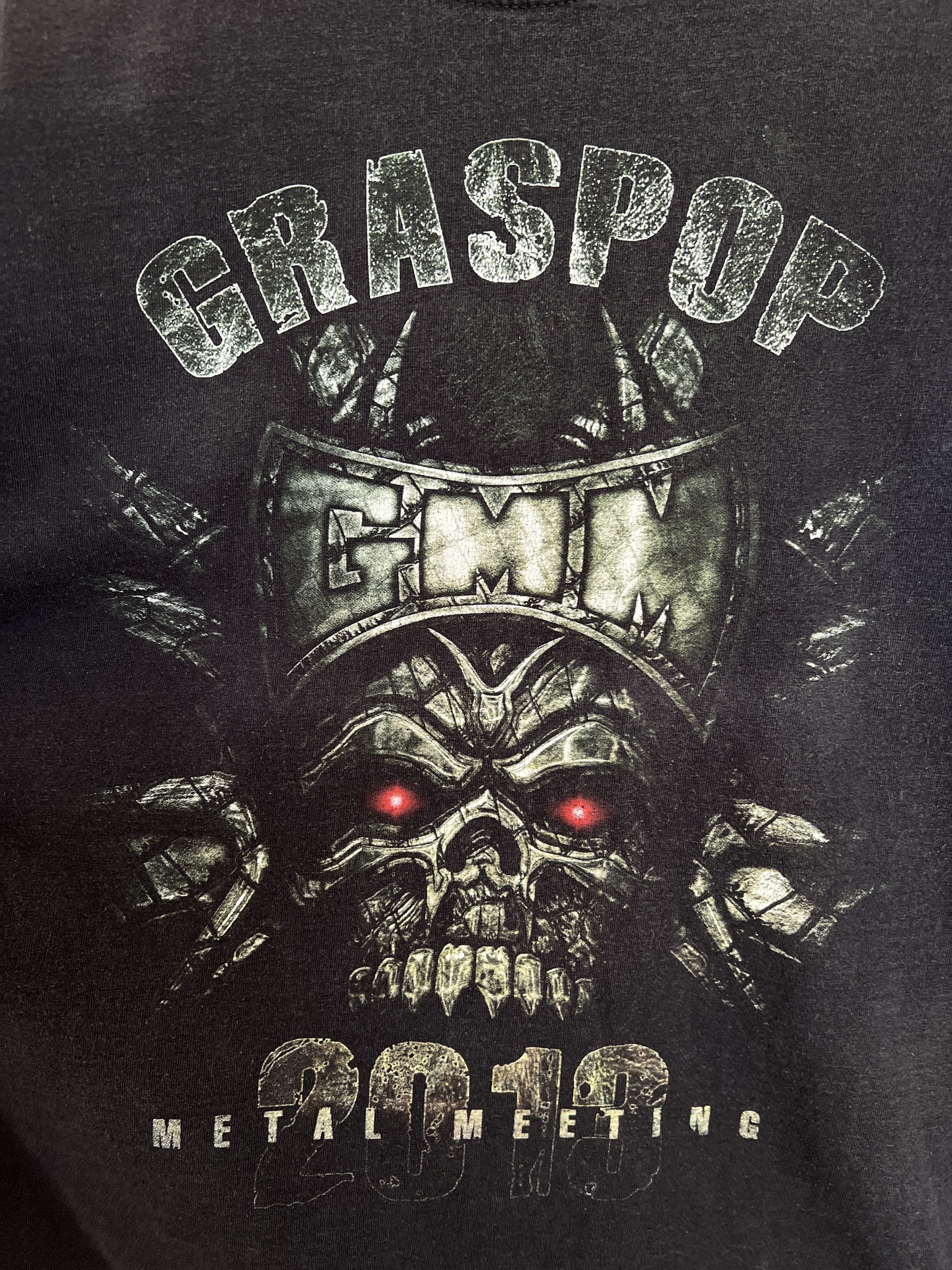 Vintage Rare! Graspop Metal meeting VTG 2013 faded sun t shirt tour Size US XL / EU 56 / 4 - 12 Thumbnail