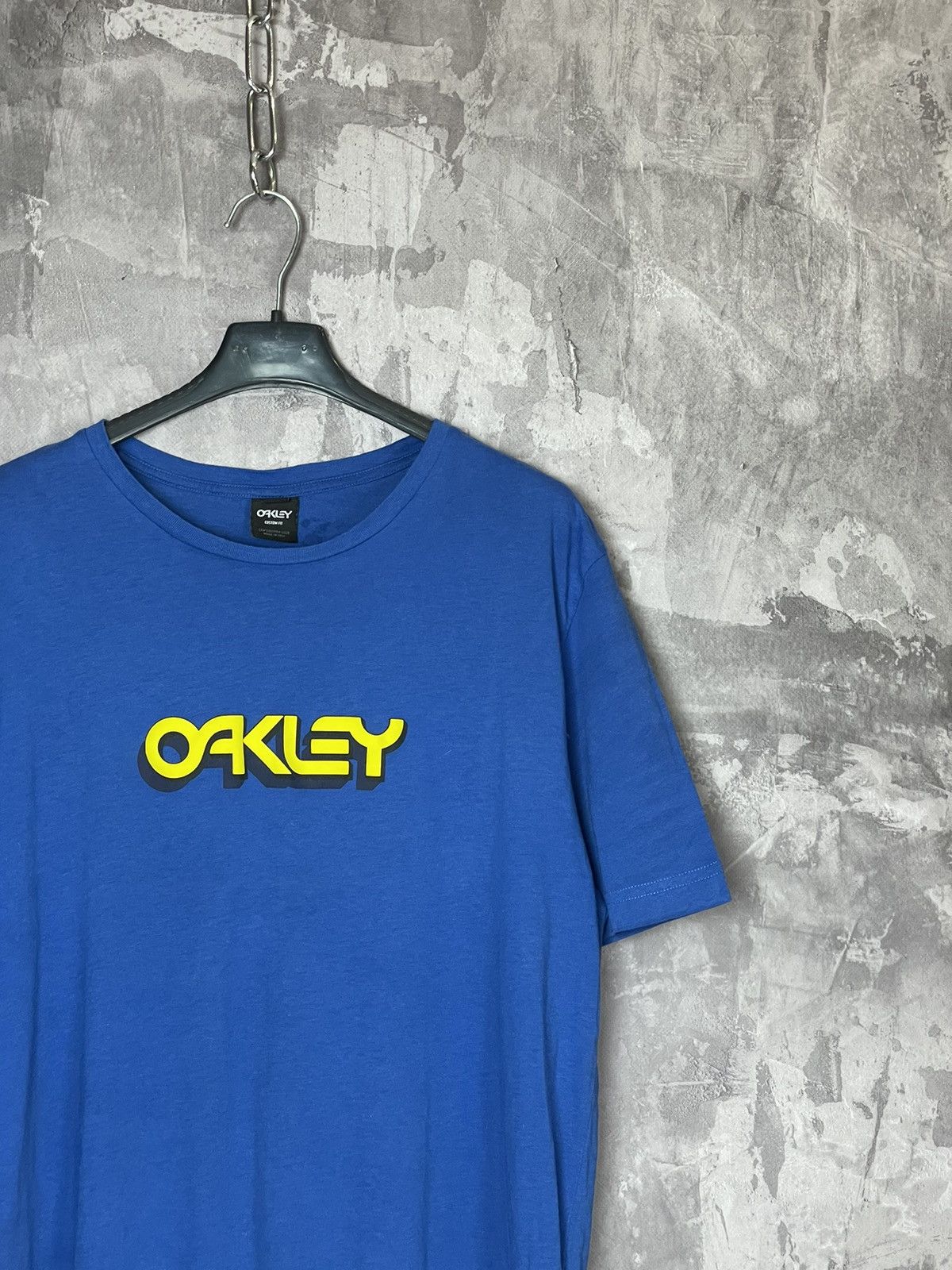 Vintage Oakley vintage t shirt 00s Size US M / EU 48-50 / 2 - 3 Thumbnail
