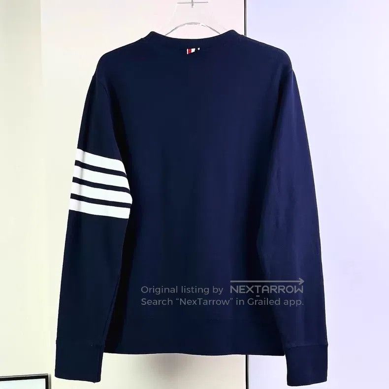 Thom Browne Thom Browne Classic Four Stripe Navy Blue Round Neck Sweat Size US L / EU 52-54 / 3 - 2 Thumbnail