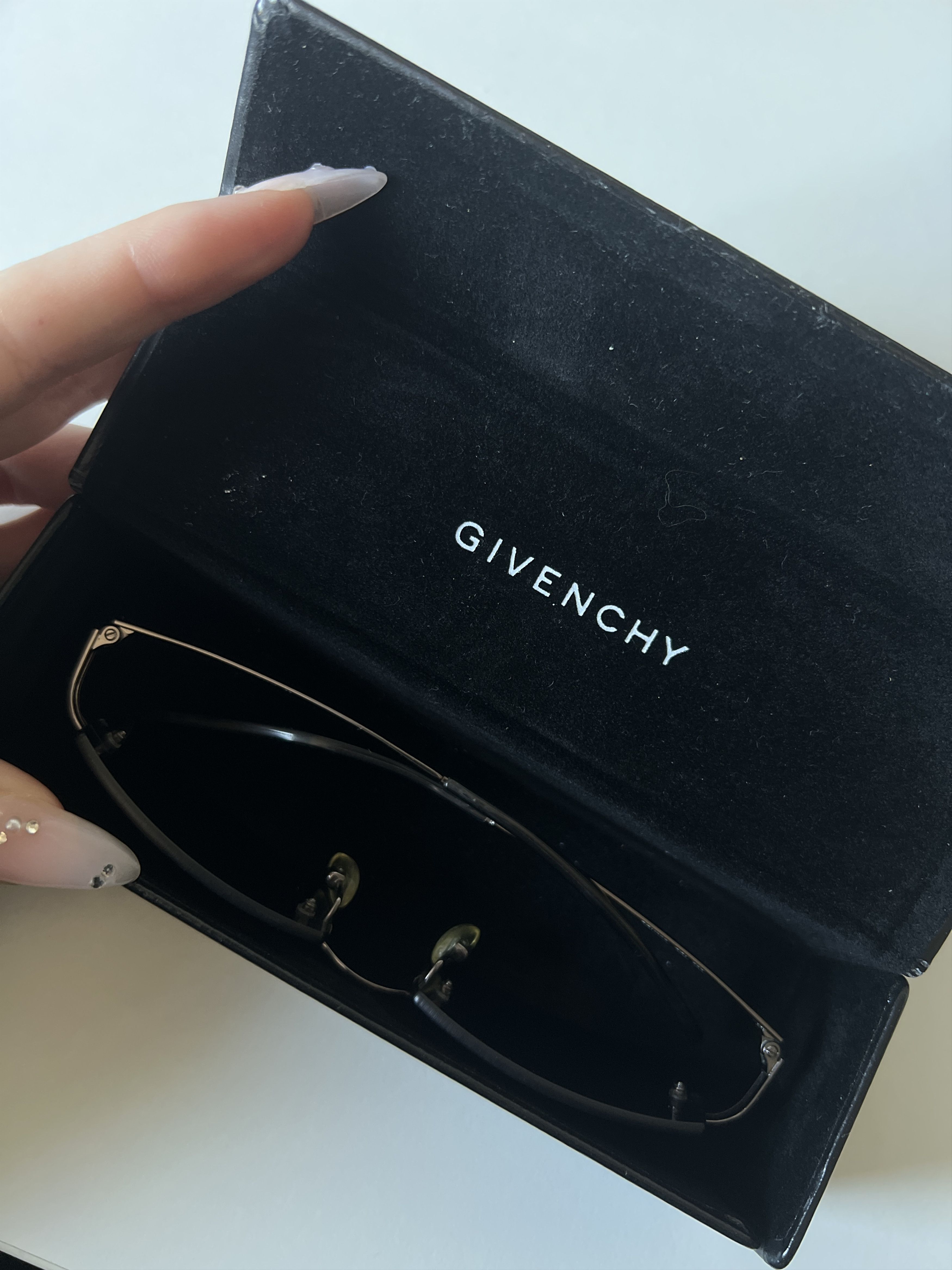 Givenchy Vintage Givenchy sunglasses Size ONE SIZE - 6 Thumbnail