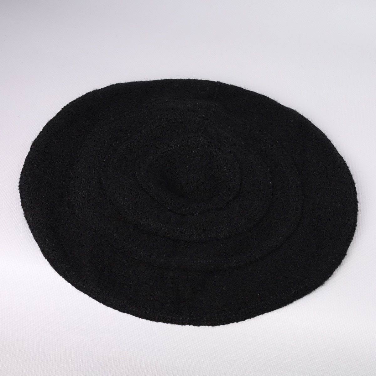 OSKA Oska Wool Black Hat Beret Size ONE SIZE - 1 Thumbnail