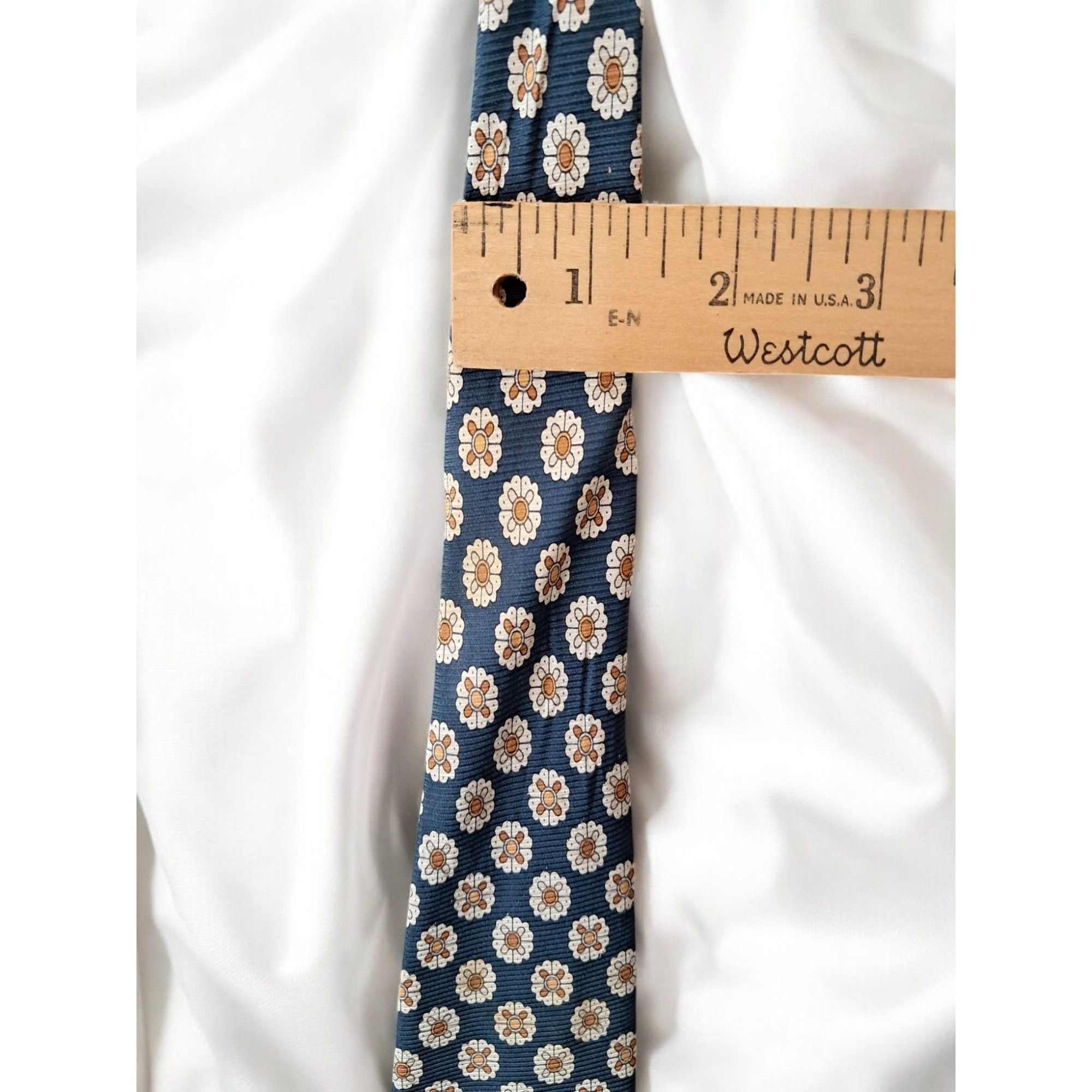 Vintage Vintage 1980s-1990s St. Andrea Milano 100% Silk Tie—Navy & C Size ONE SIZE - 5 Thumbnail