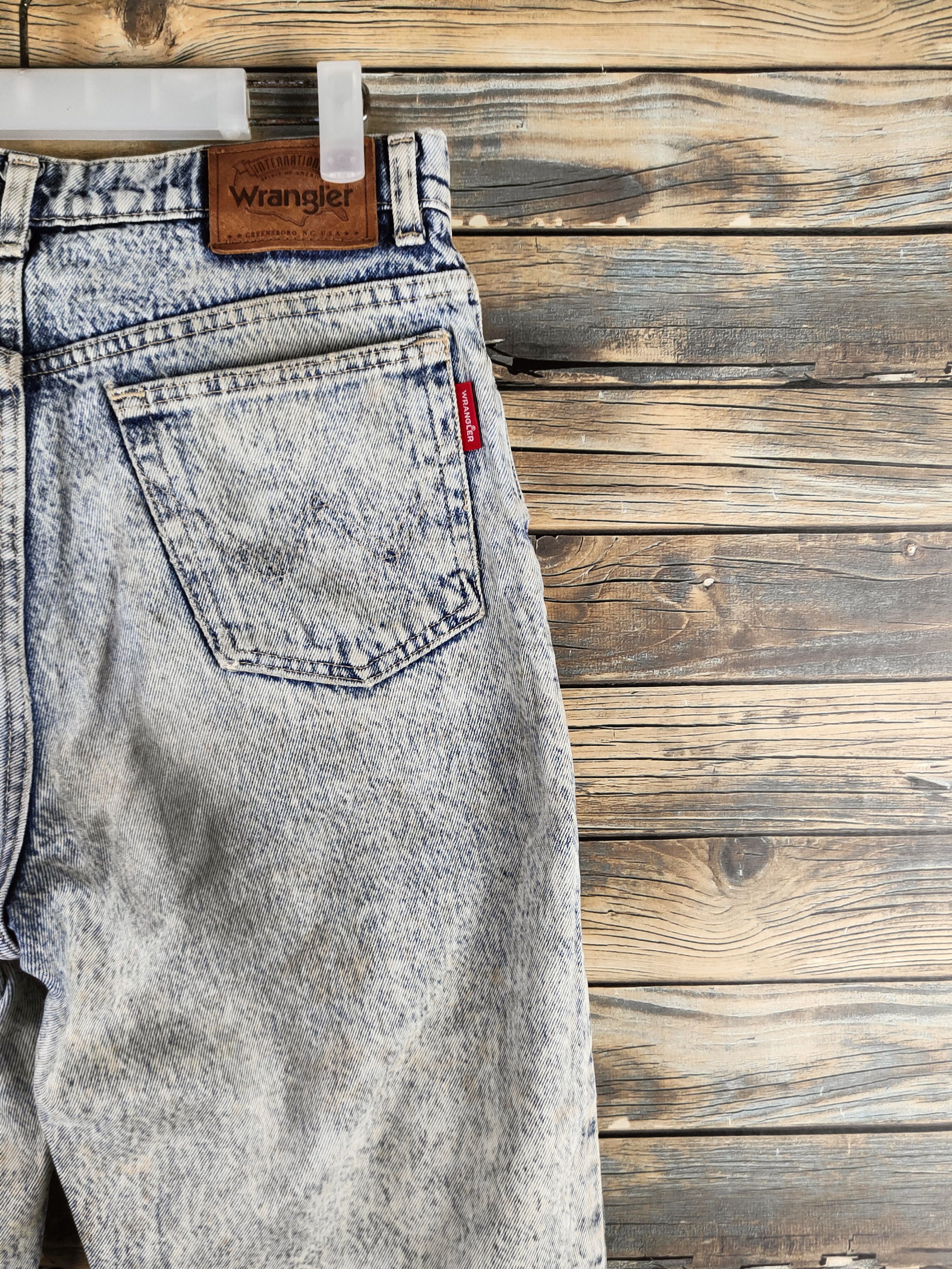 Wrangler DL Wrangler Vintage Blue Distressed Ripped Jeans #46-628 Size US 29 - 11 Thumbnail