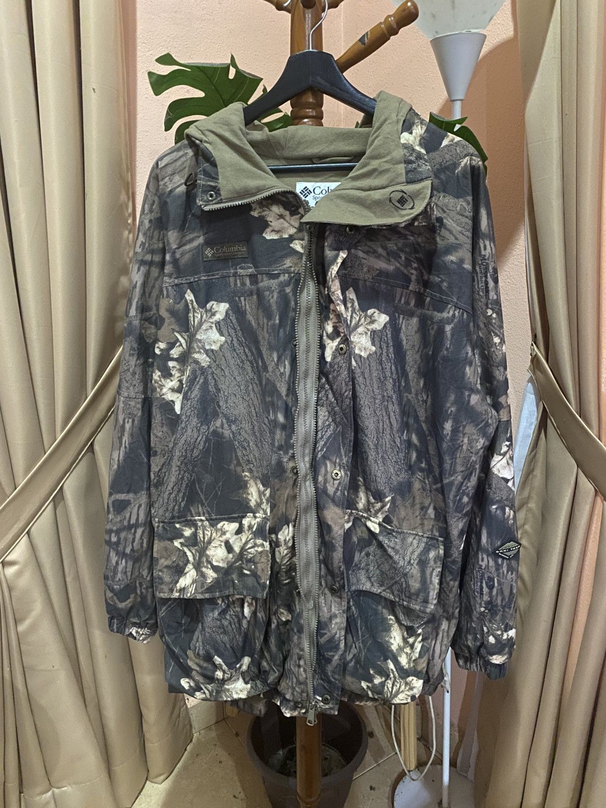 Vintage Columbia Sportswear Omni-Tech Hunting Jacket