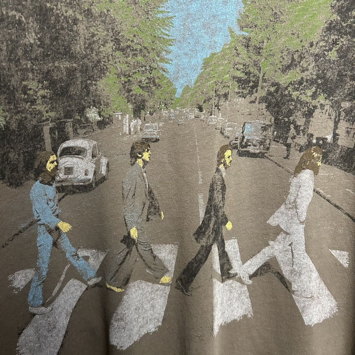 Band Tees Vintage The Beatles Big Graphic logo 2000’s rock band tee Size US M / EU 48-50 / 2 - 3 Thumbnail