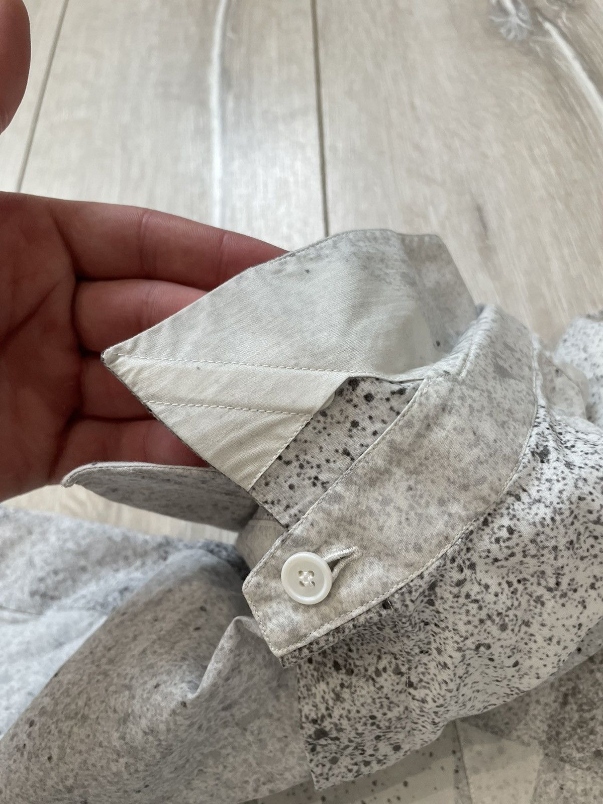 Balenciaga Balenciaga paint shirt Size US M / EU 48-50 / 2 - 13 Thumbnail