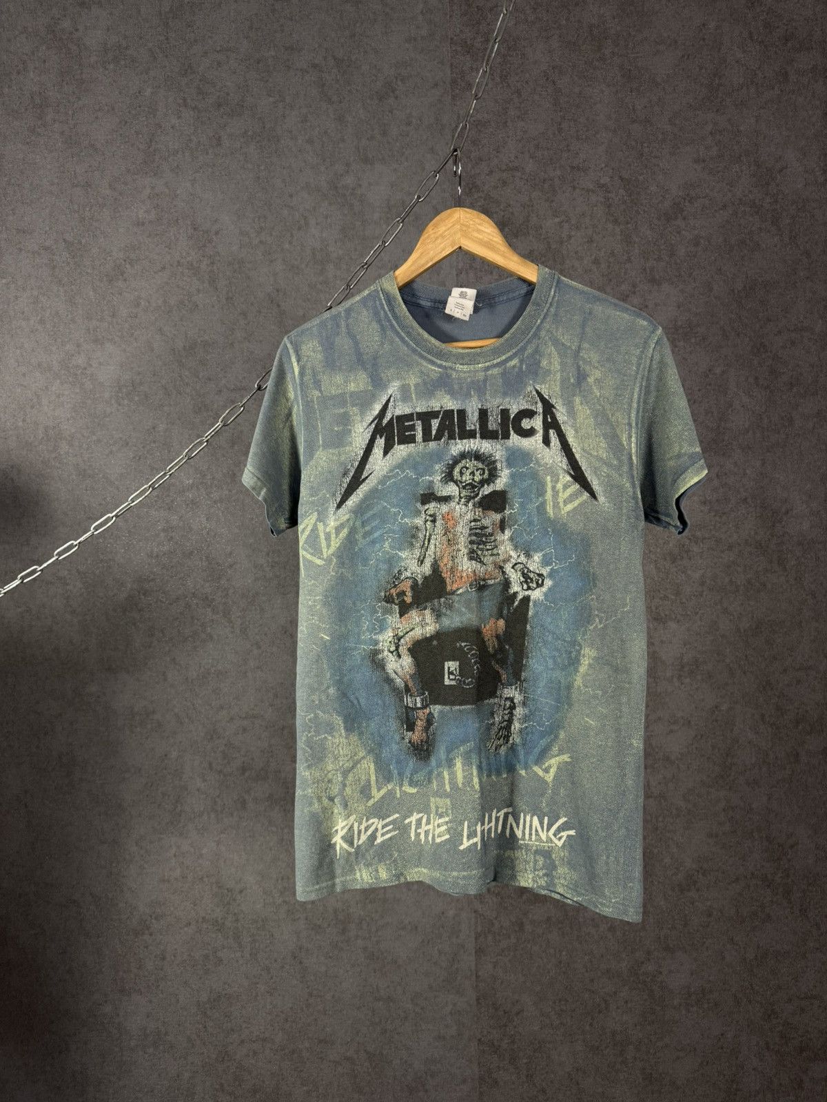 Metallica Metallica rock overprinted band tee Size US S / EU 44-46 / 1 - 1 Thumbnail