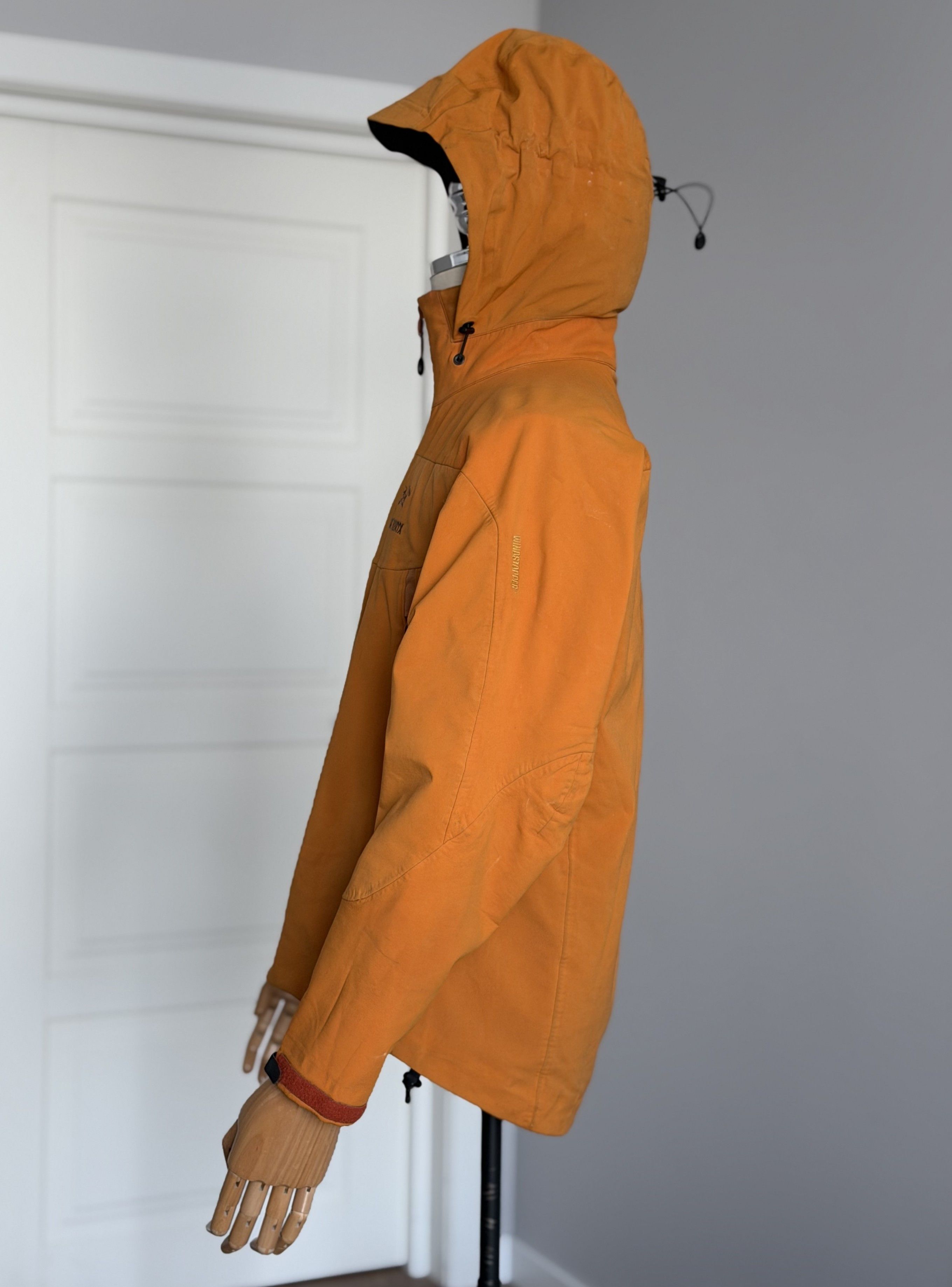 Arc'teryx ARC'TERYX Windstopper Yellow Hooded Jacket Outdoor Trekking Size US S / EU 44-46 / 1 - 6 Thumbnail