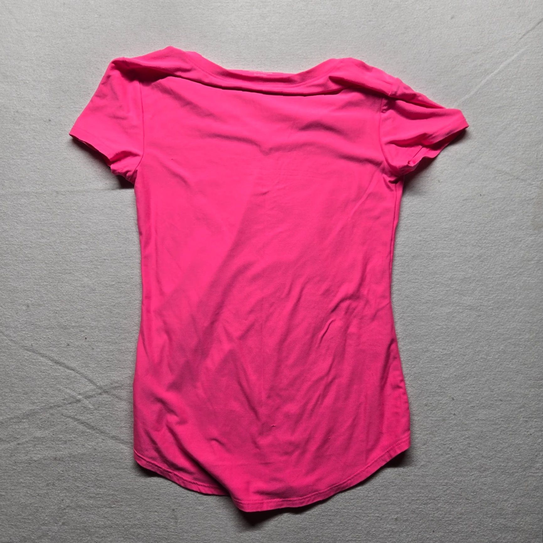 Vintage No Boundaries S 4/6 Soft Pink VNeck Short Sleeve Athletic Top Stretch Activewear Size S / US 4 / IT 40 - 5 Thumbnail