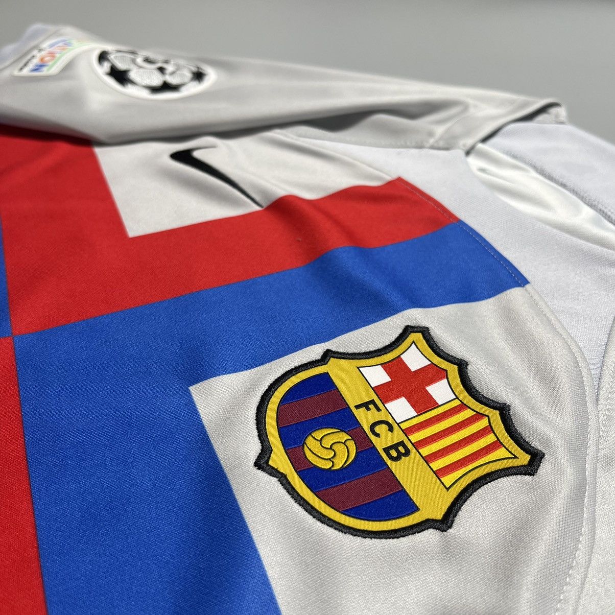 Nike × Vintage BARCELONA NIKE 2022/2023 SOCCER THIRD JERSEY #9 LEWANDOWSKI Size US S / EU 44-46 / 1 - 5 Thumbnail